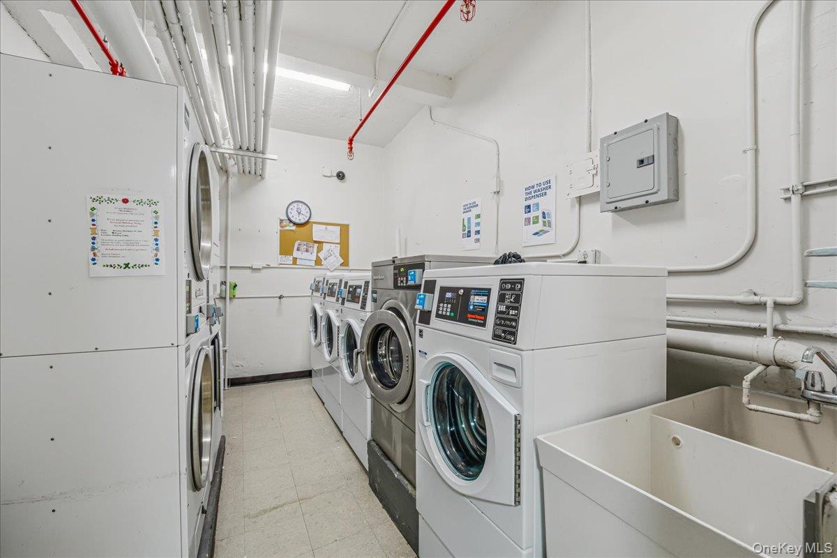 64-11 99 Street, Unit 414 photo 19