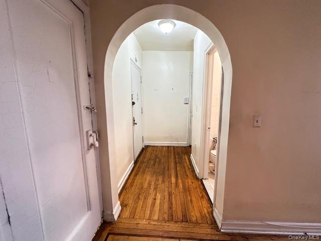 225 Bennett Avenue, Unit 2R photo 7