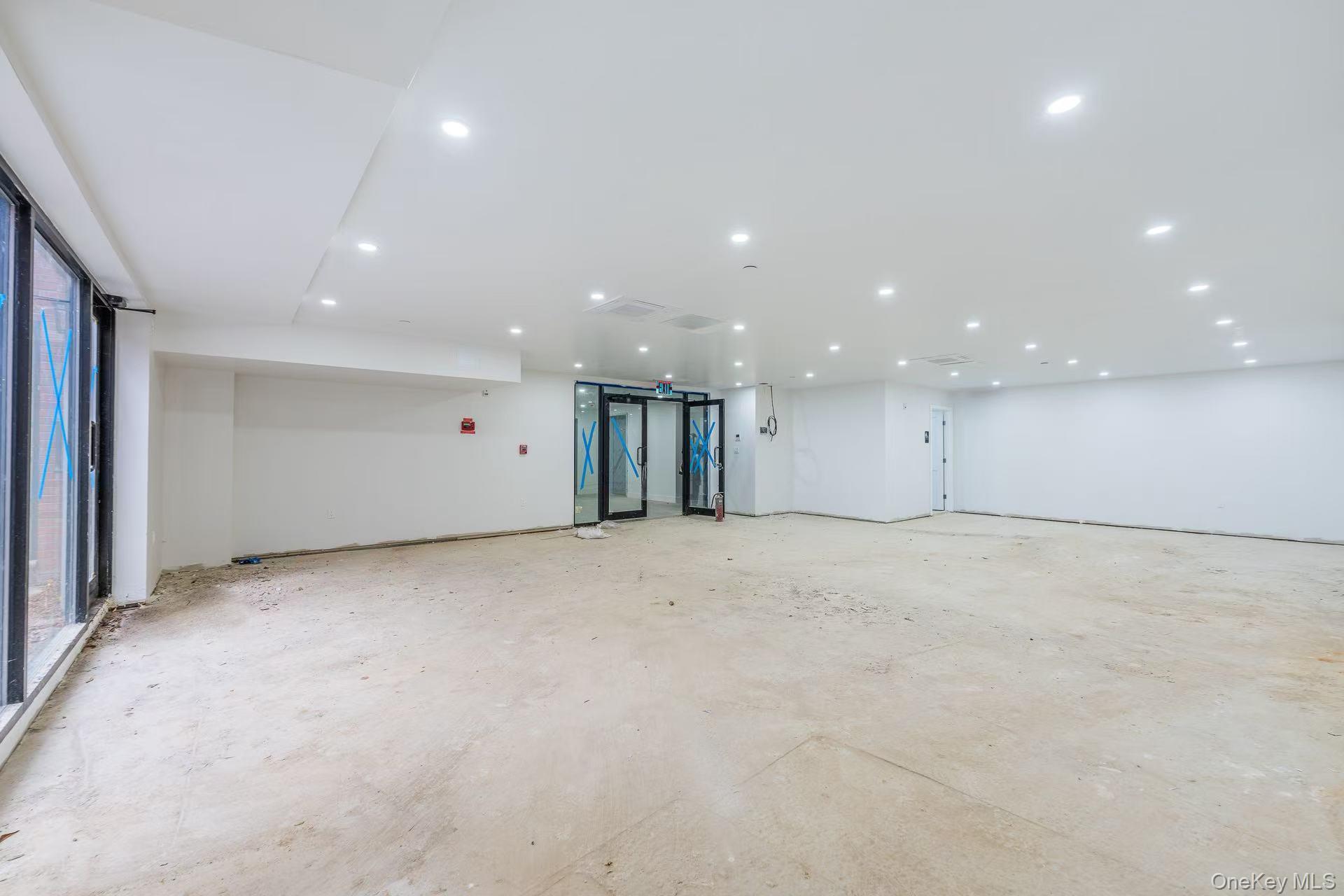 165-02 Sanford Avenue – For Sale photo 39
