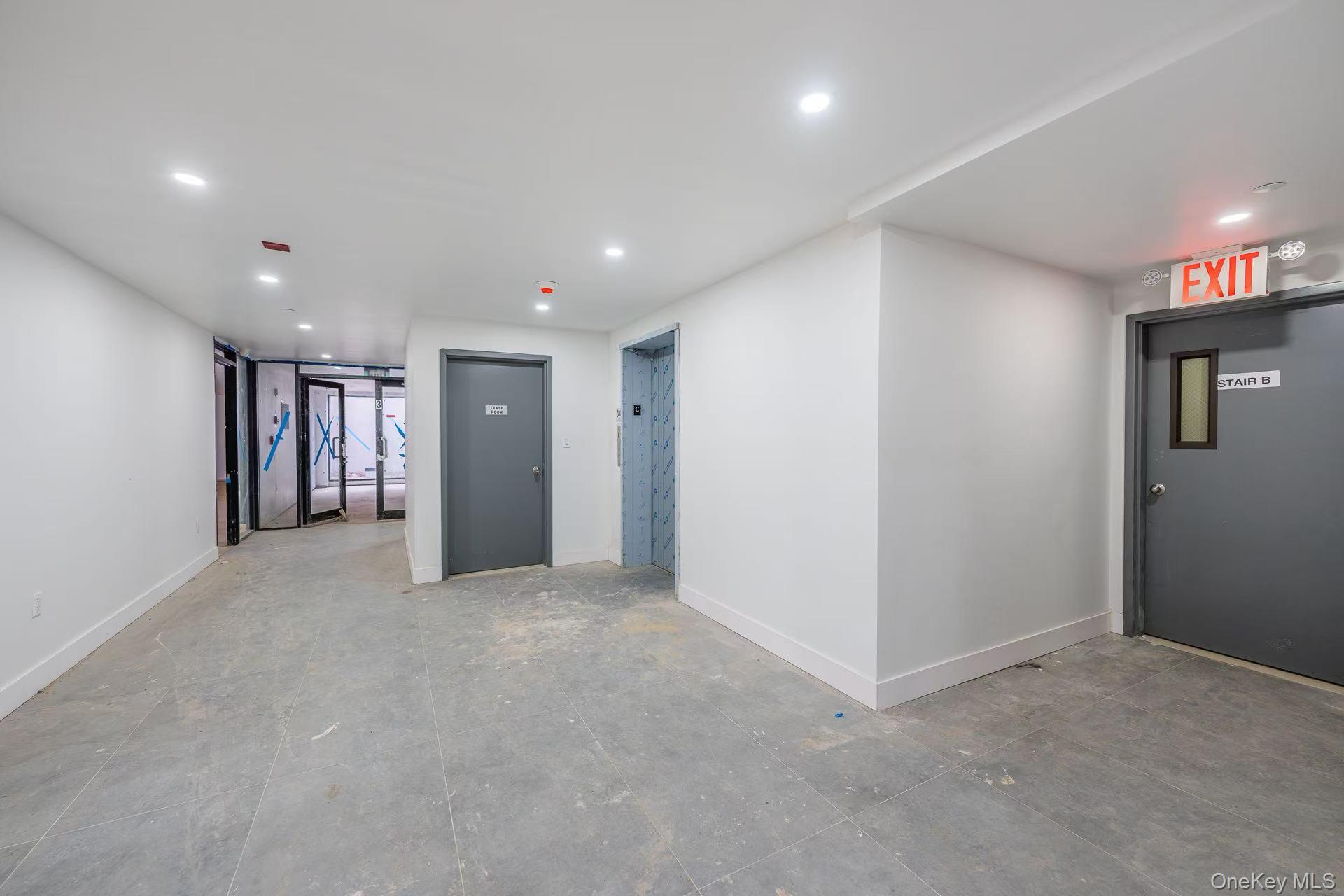165-02 Sanford Avenue – For Sale photo 41