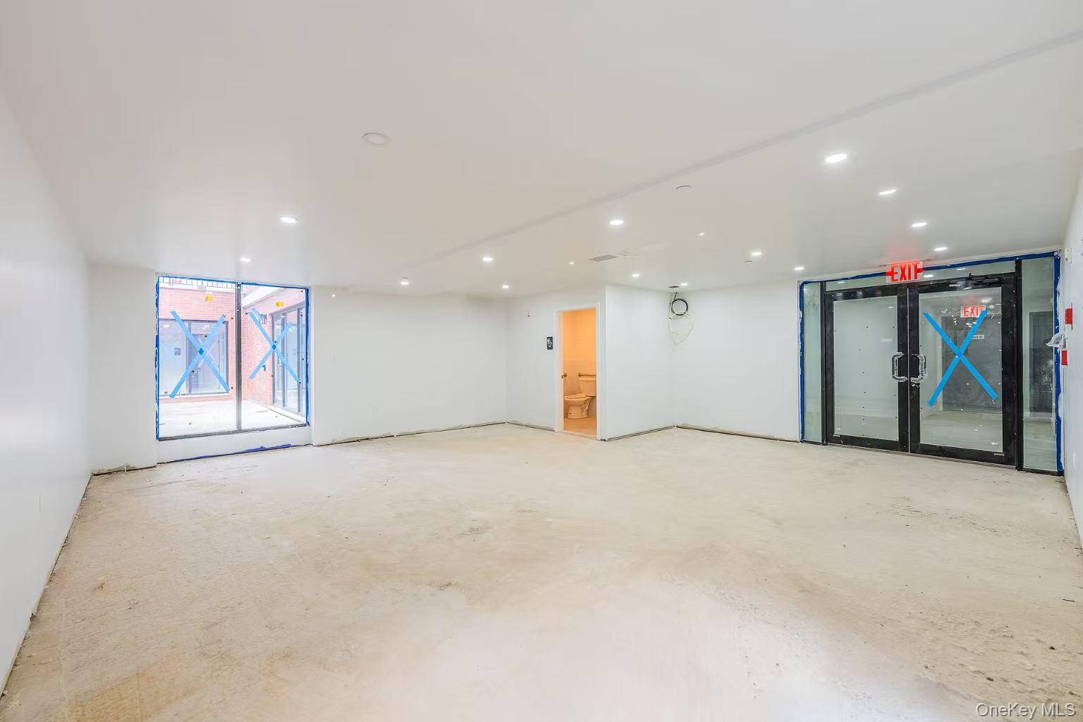 165-02 Sanford Avenue – For Sale photo 36