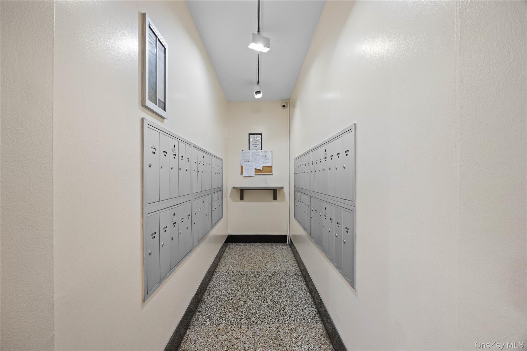 480 Riverdale Ave, Unit 2U photo 19