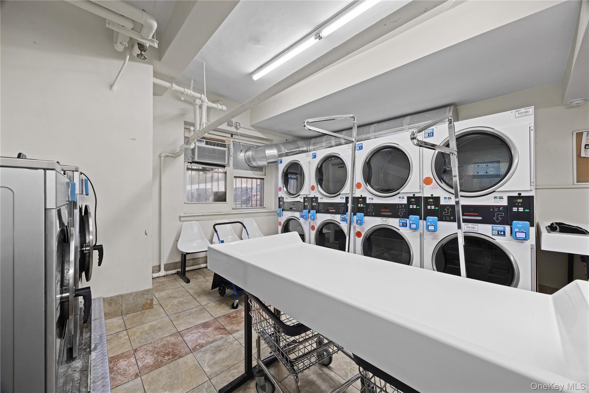 480 Riverdale Ave, Unit 2U photo 21
