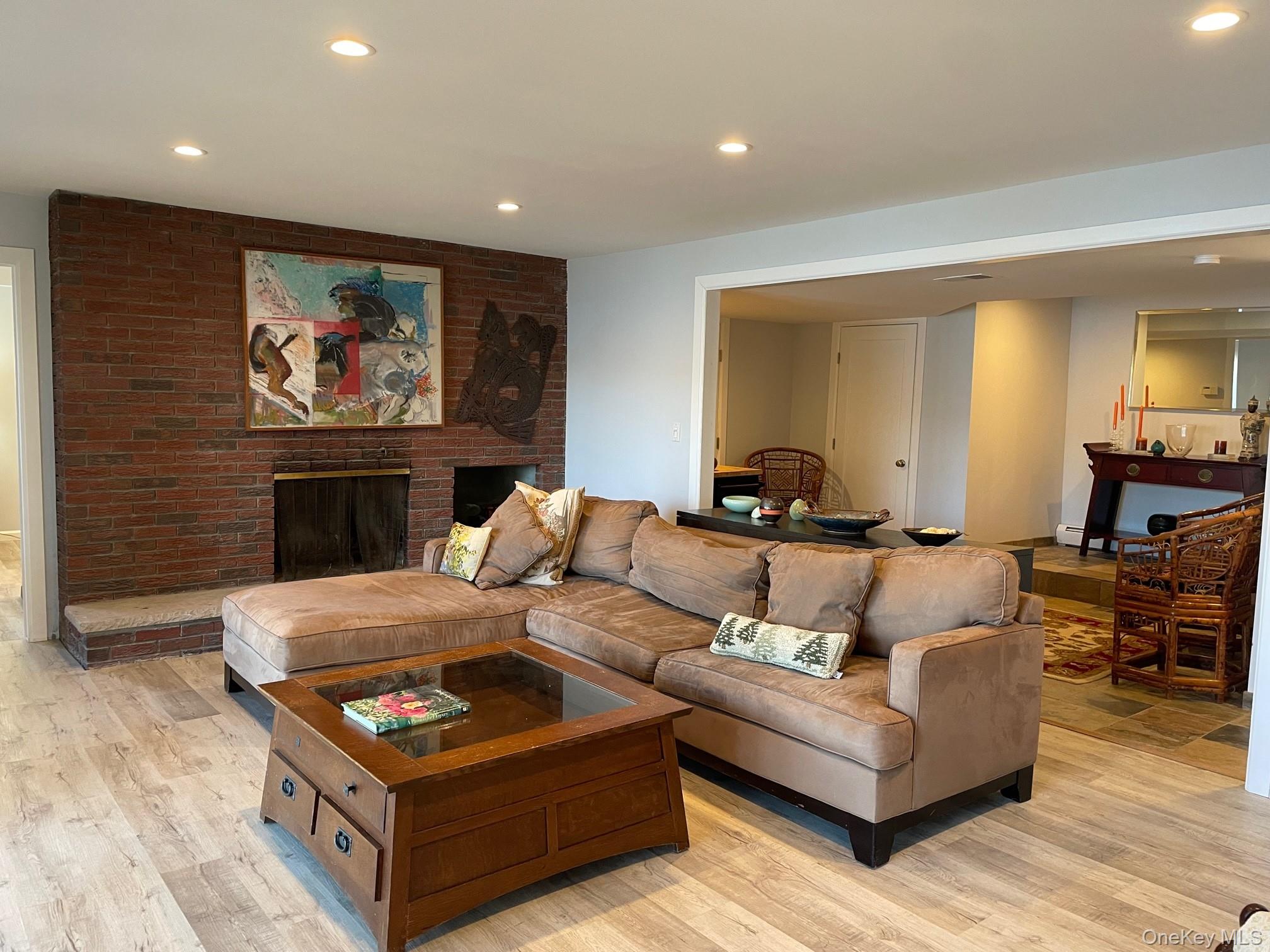 53 Woods Road – For Rent photo 2