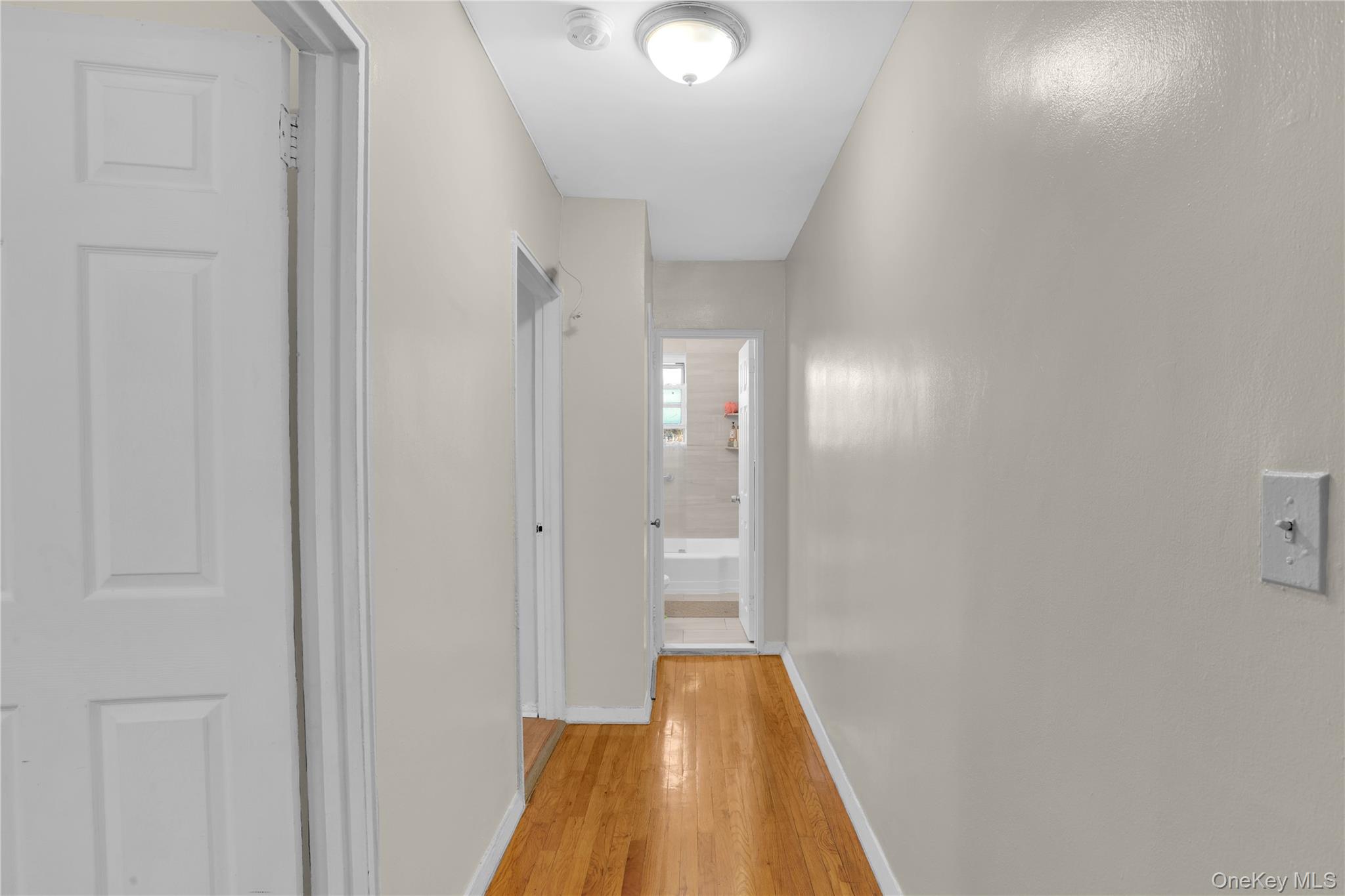 245 Bronx River Road, Unit 7C photo 4