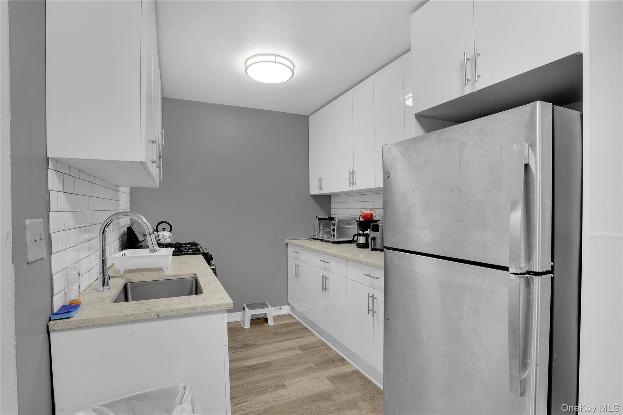 245 Bronx River Road, Unit 7C photo 8