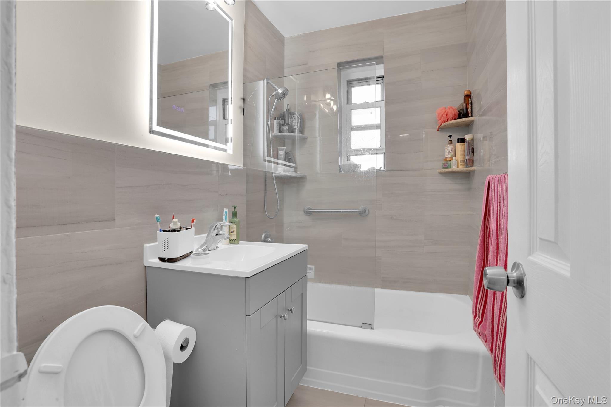 245 Bronx River Road, Unit 7C photo 9
