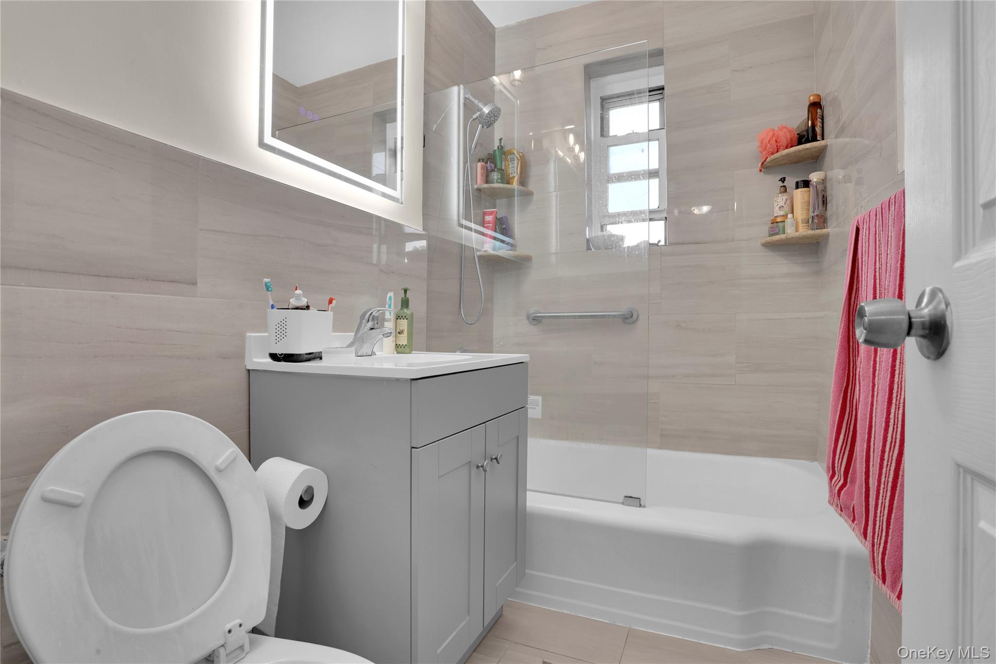 245 Bronx River Road, Unit 7C photo 10
