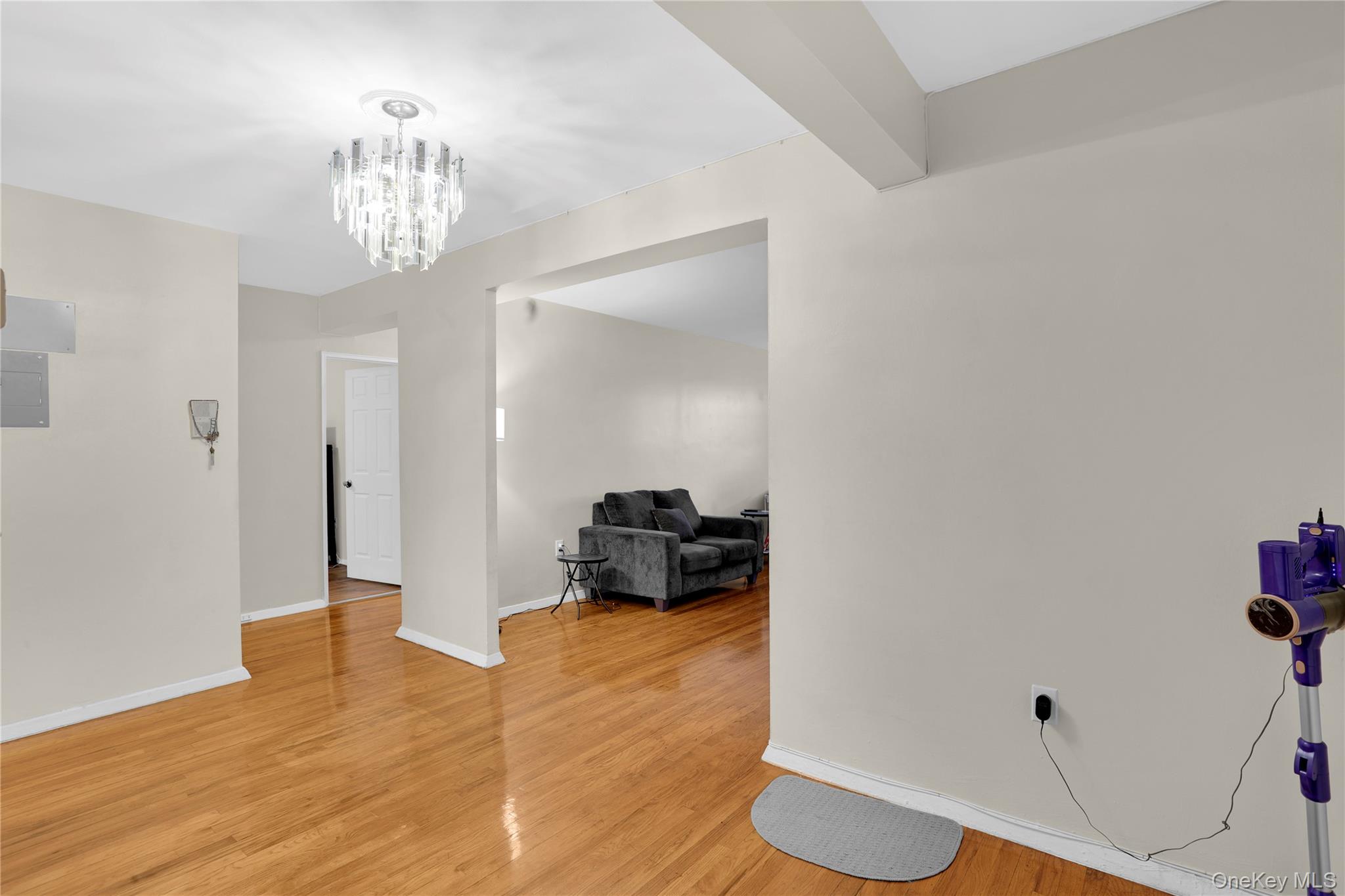 245 Bronx River Road, Unit 7C photo 5