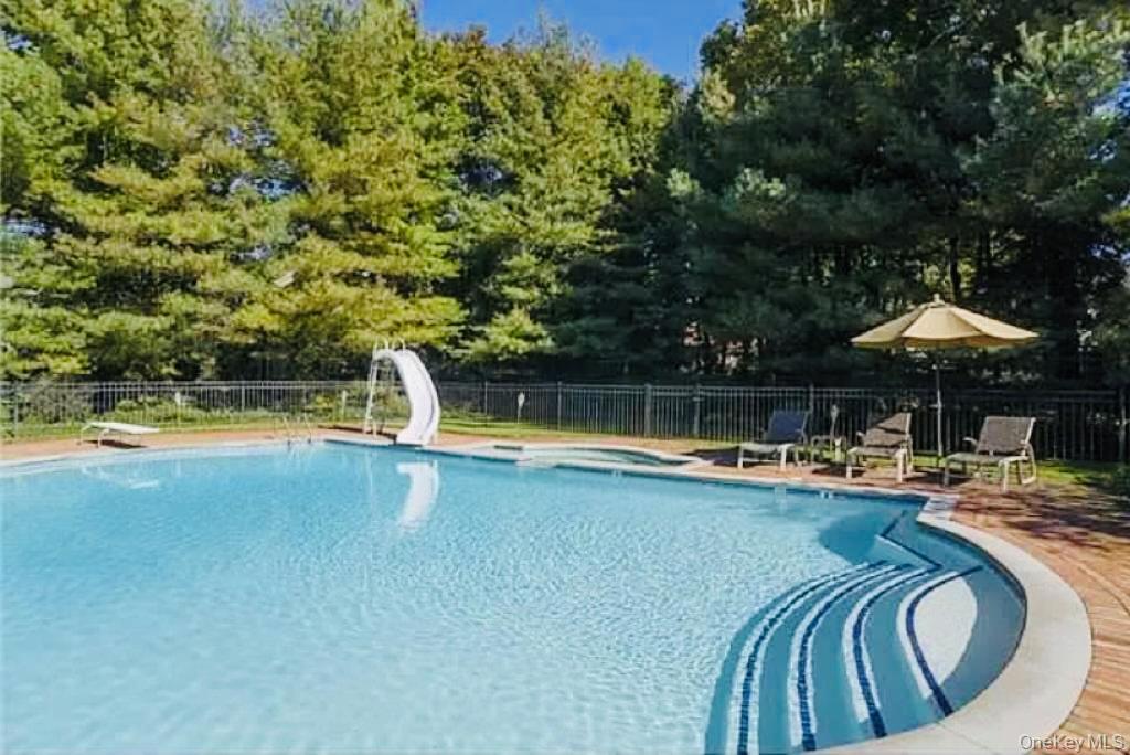 22 Willow Road – For Sale photo 22