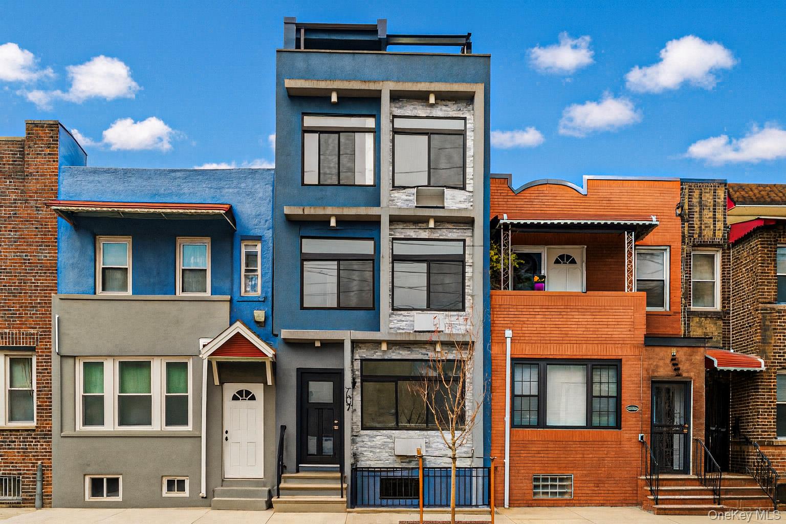 3067 Williamsbridge Road – For Sale