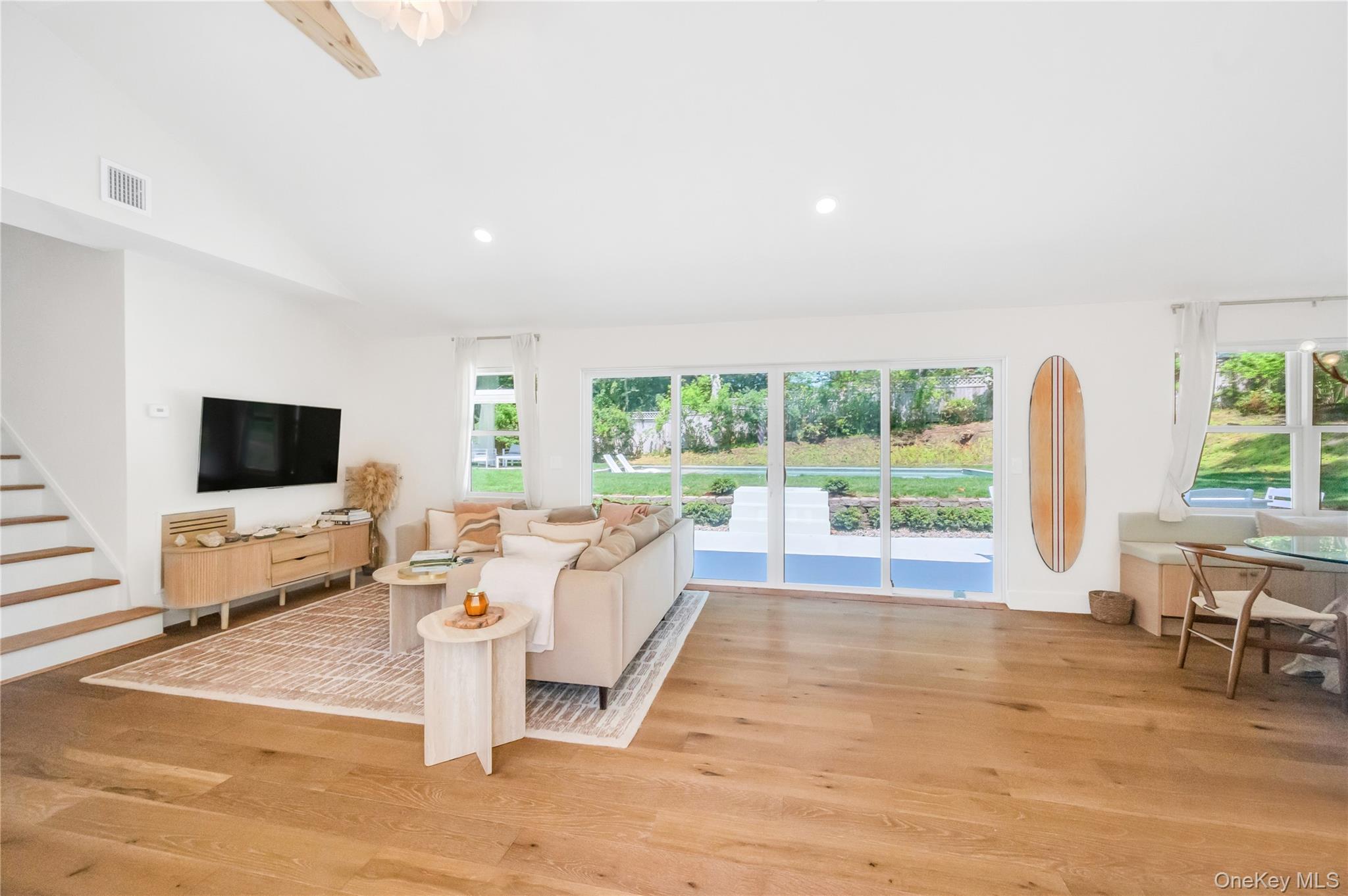 9 Pine Tree Road – For Rent photo 10