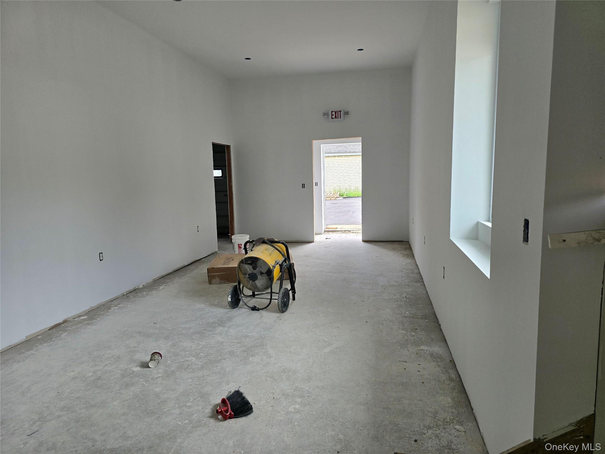 136 Orange Turnpike – For Rent photo 7