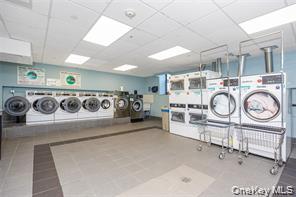 25 W Broadway, Unit 204 photo 17
