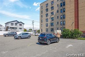 25 W Broadway, Unit 204 photo 19
