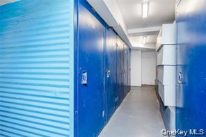 25 W Broadway, Unit 204 photo 18