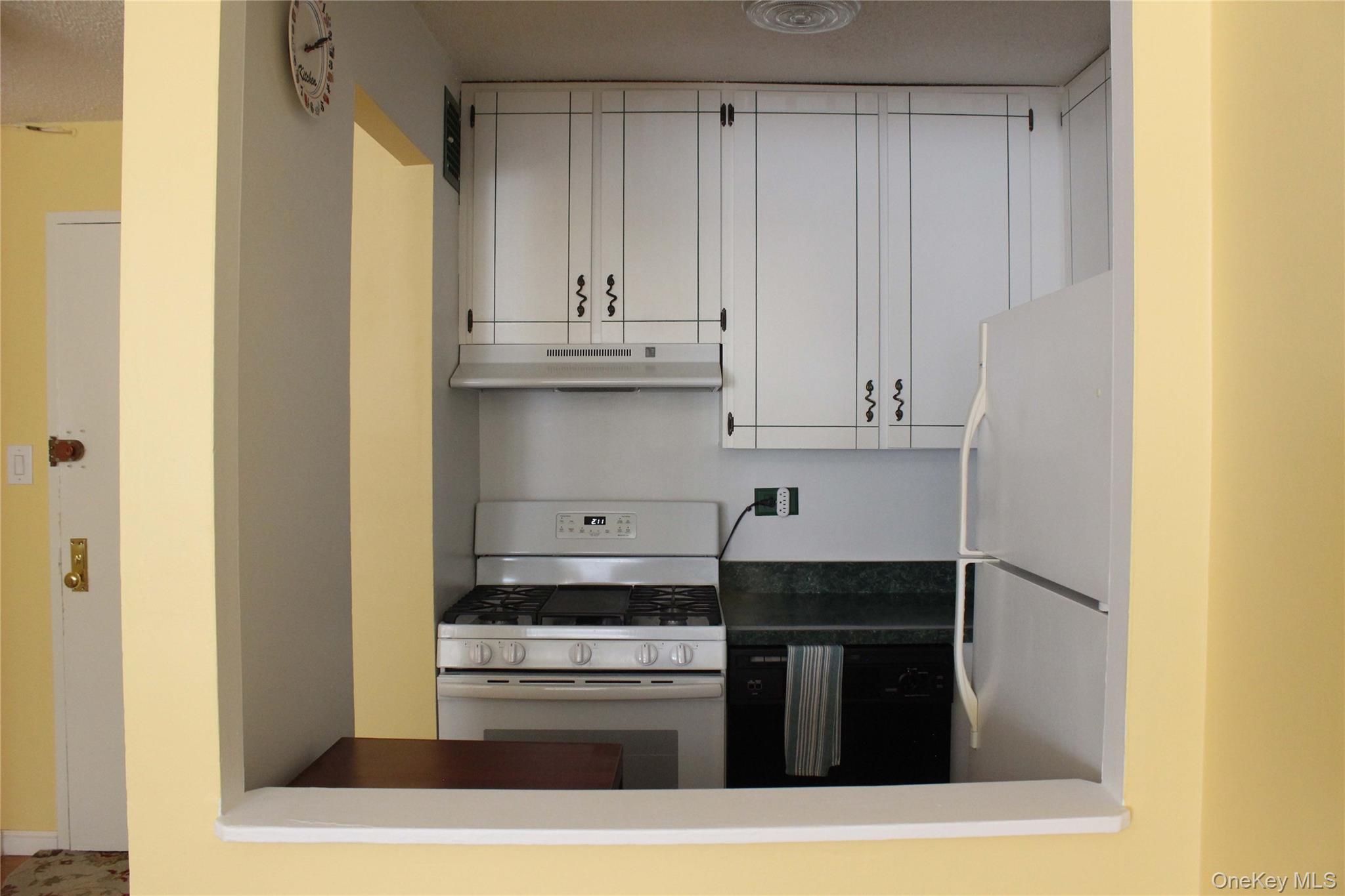72-35 112 Street, Unit 2E photo 8