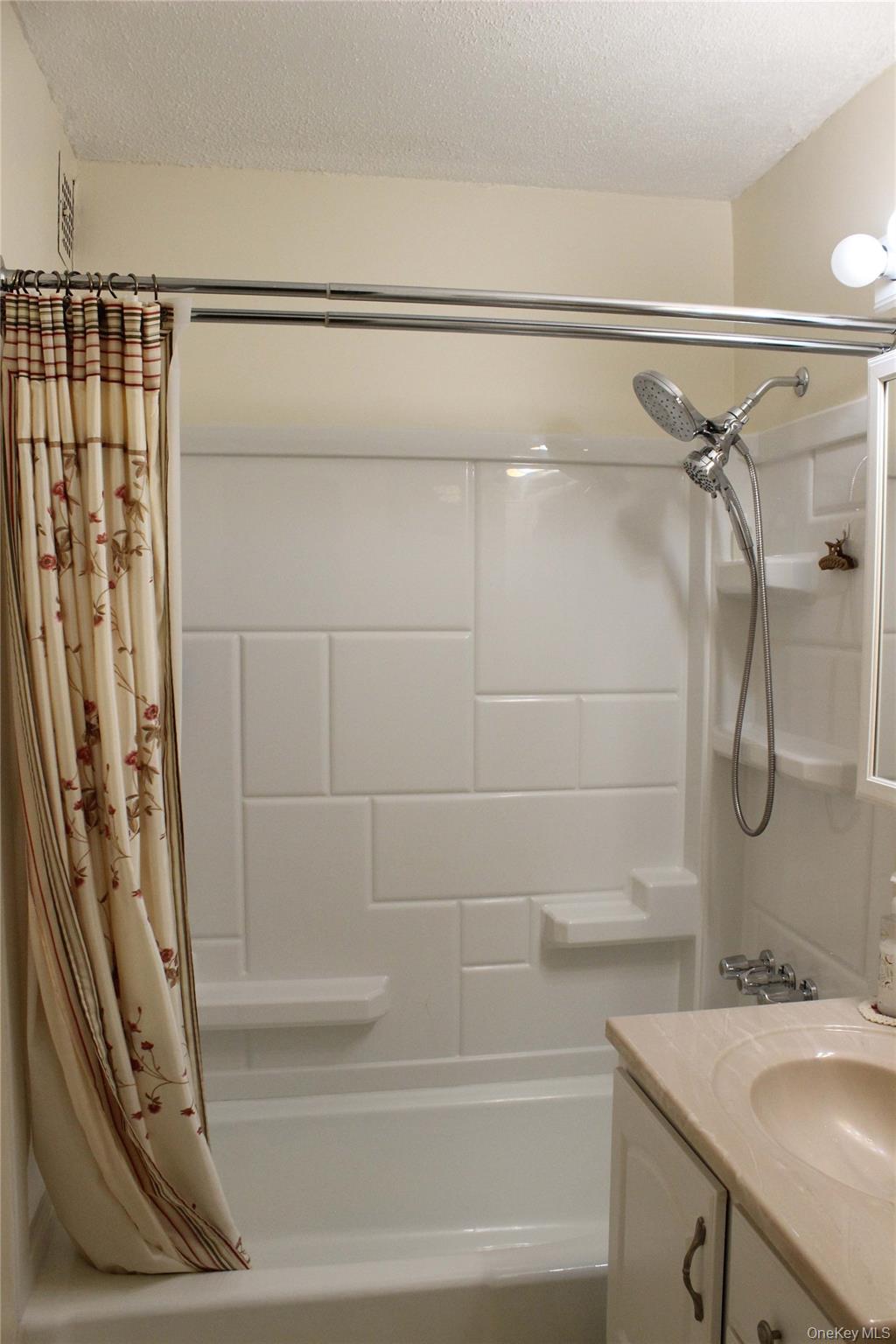 72-35 112 Street, Unit 2E photo 6