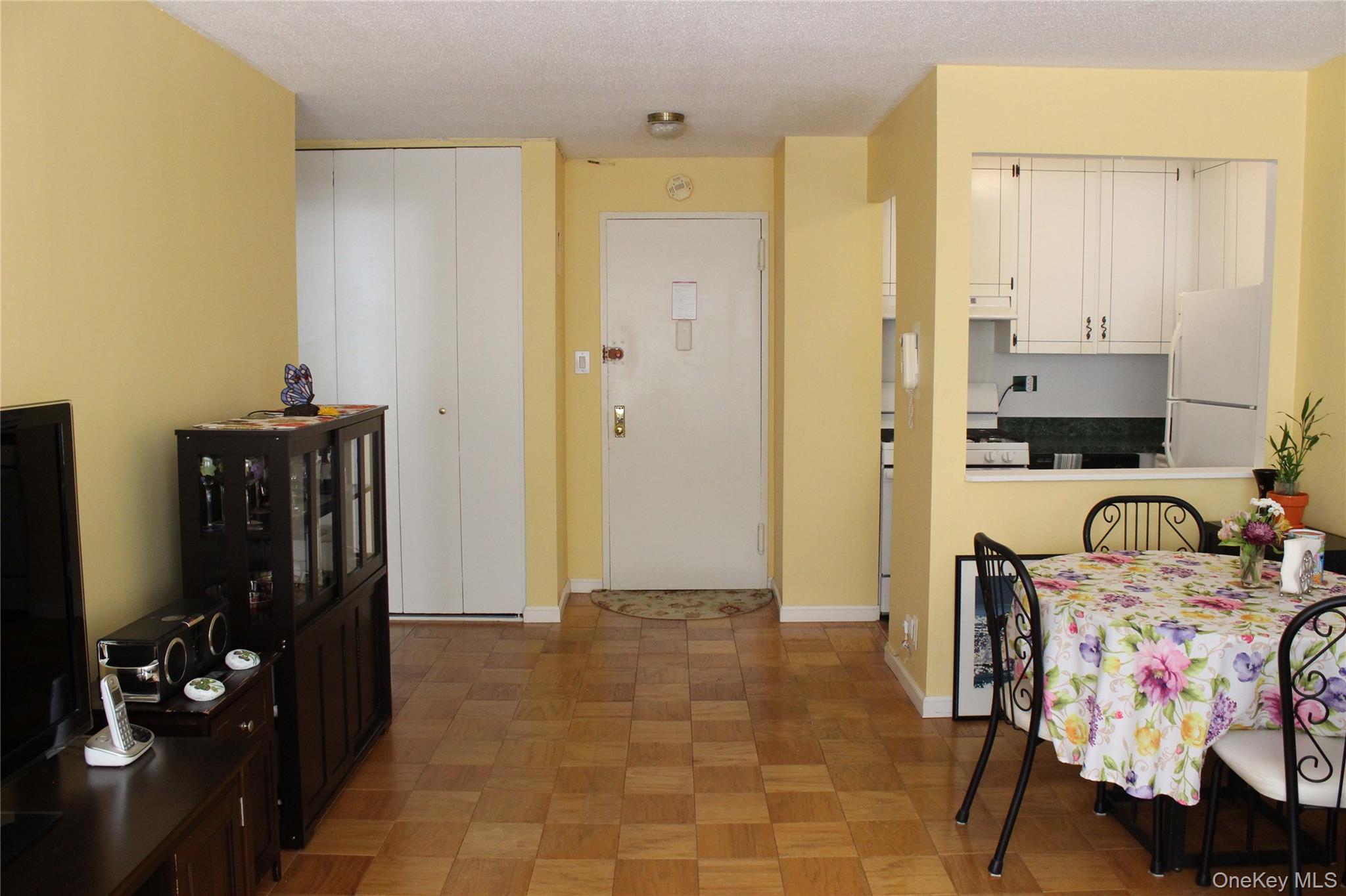 72-35 112 Street, Unit 2E photo 10