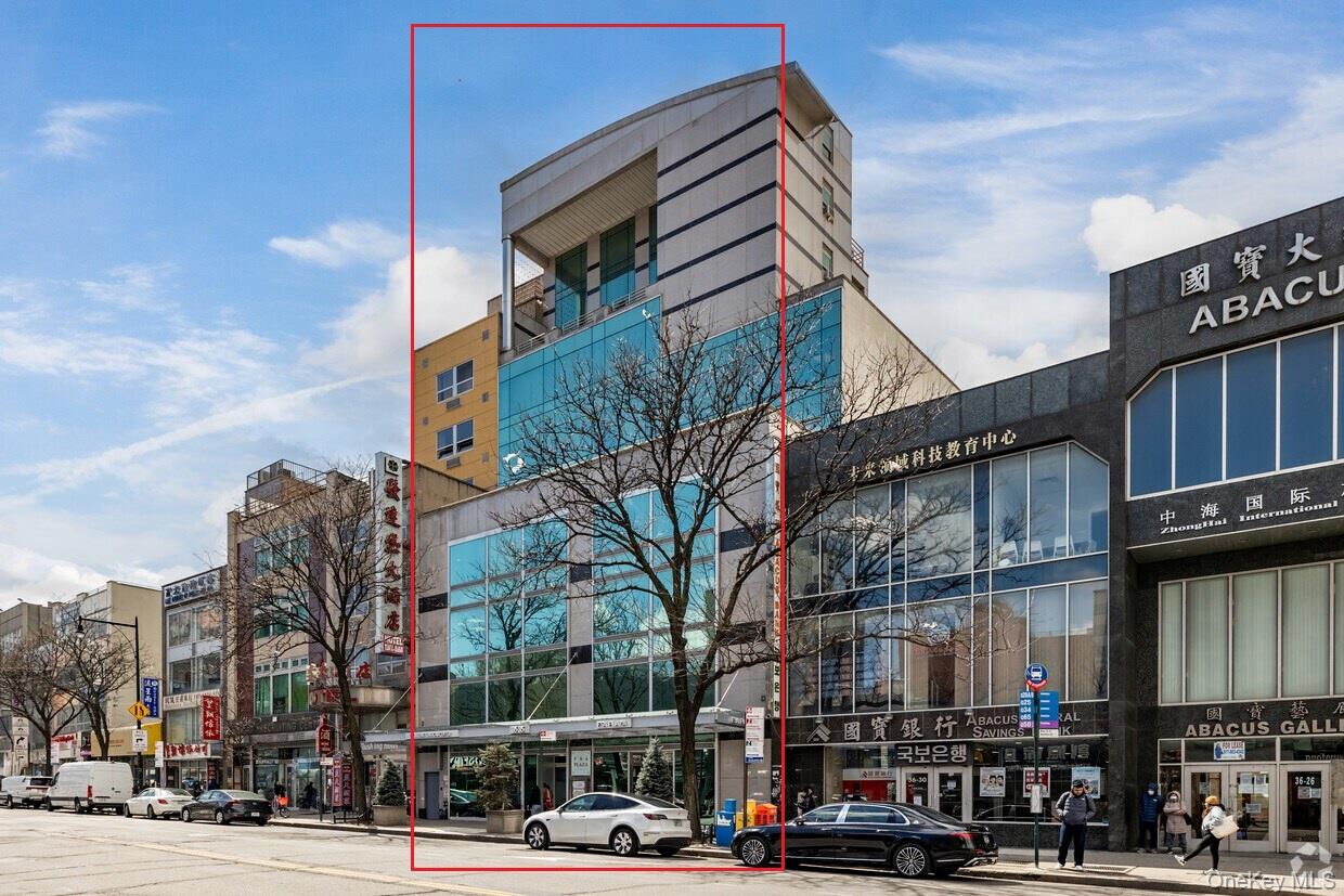 36-36 Main Street, Unit 6N