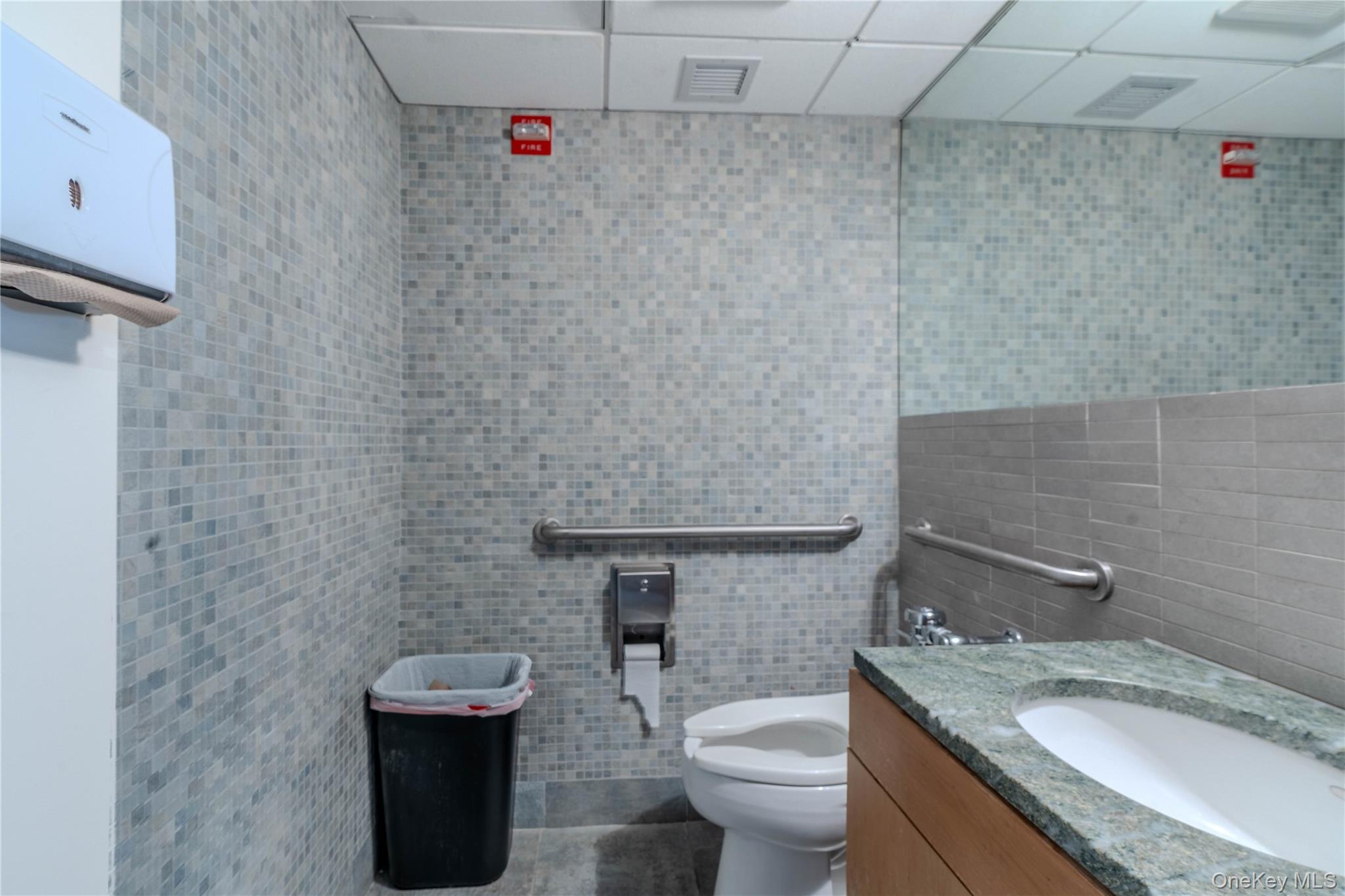 36-36 Main Street, Unit 6N photo 11
