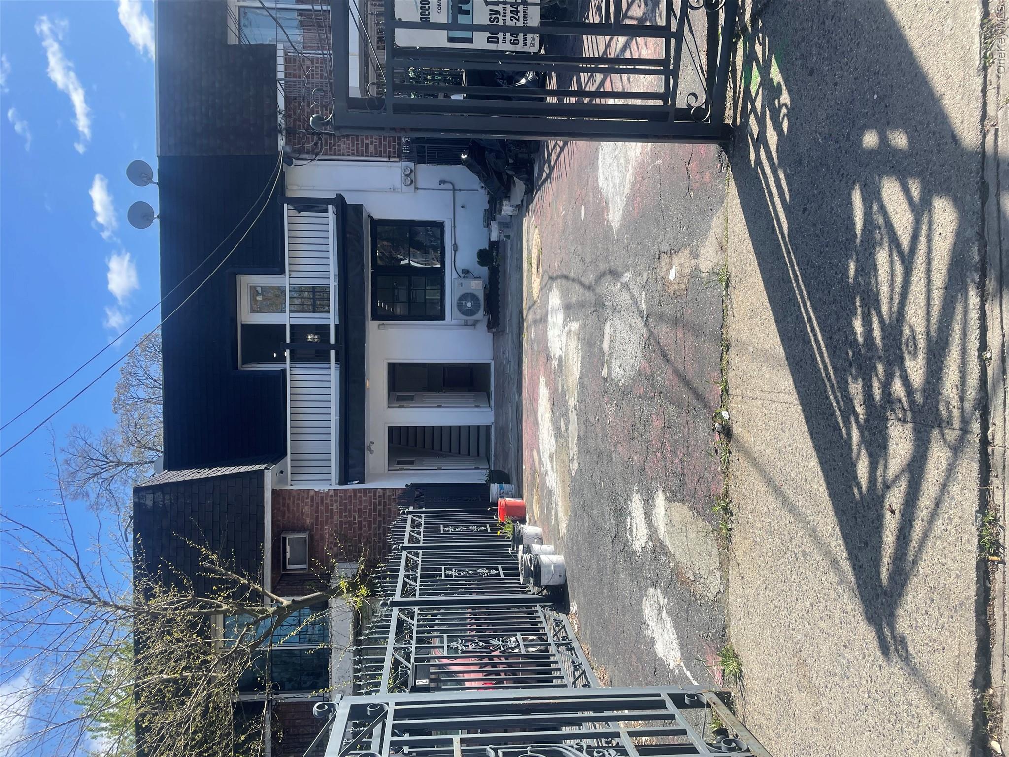2323 Mott Avenue – For Sale photo 2