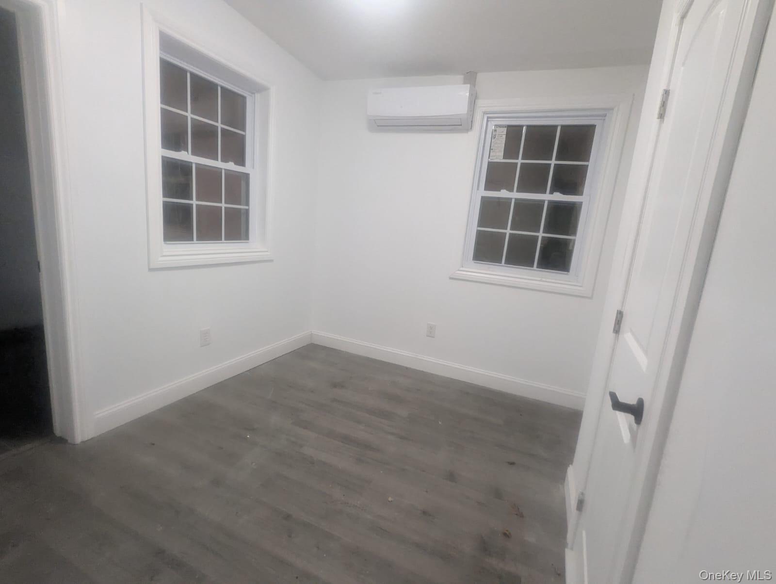 2323 Mott Avenue – For Sale photo 8