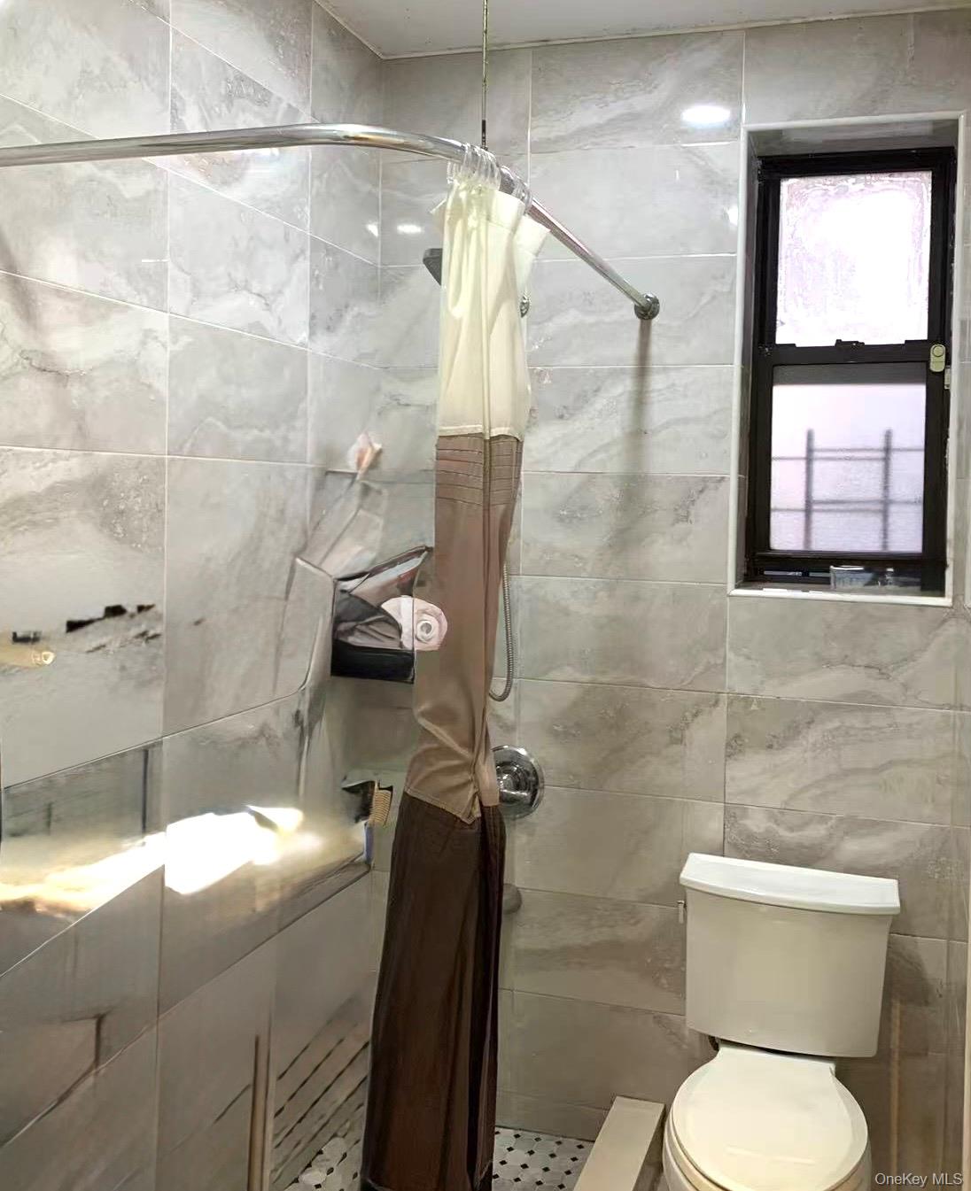155-17 Sanford Avenue, Unit 6D photo 5