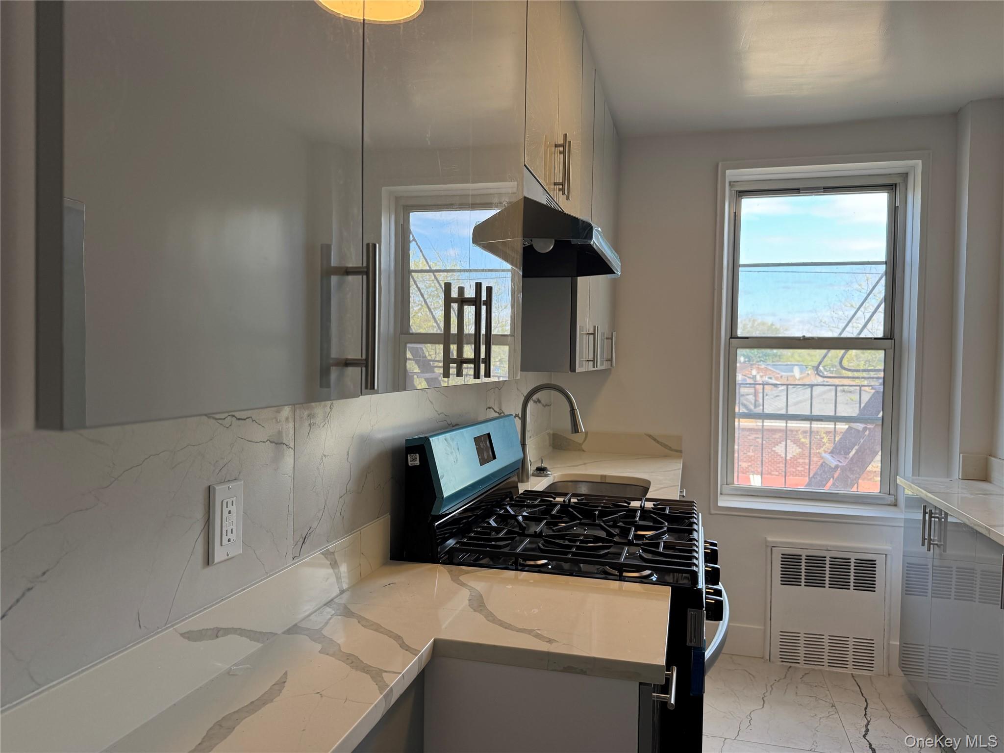 222-89 Braddock Avenue, Unit 3-E photo 11