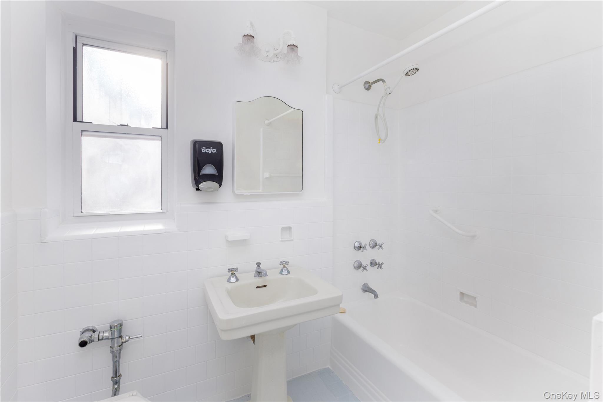 474 W 238th Street, Unit 4I photo 15