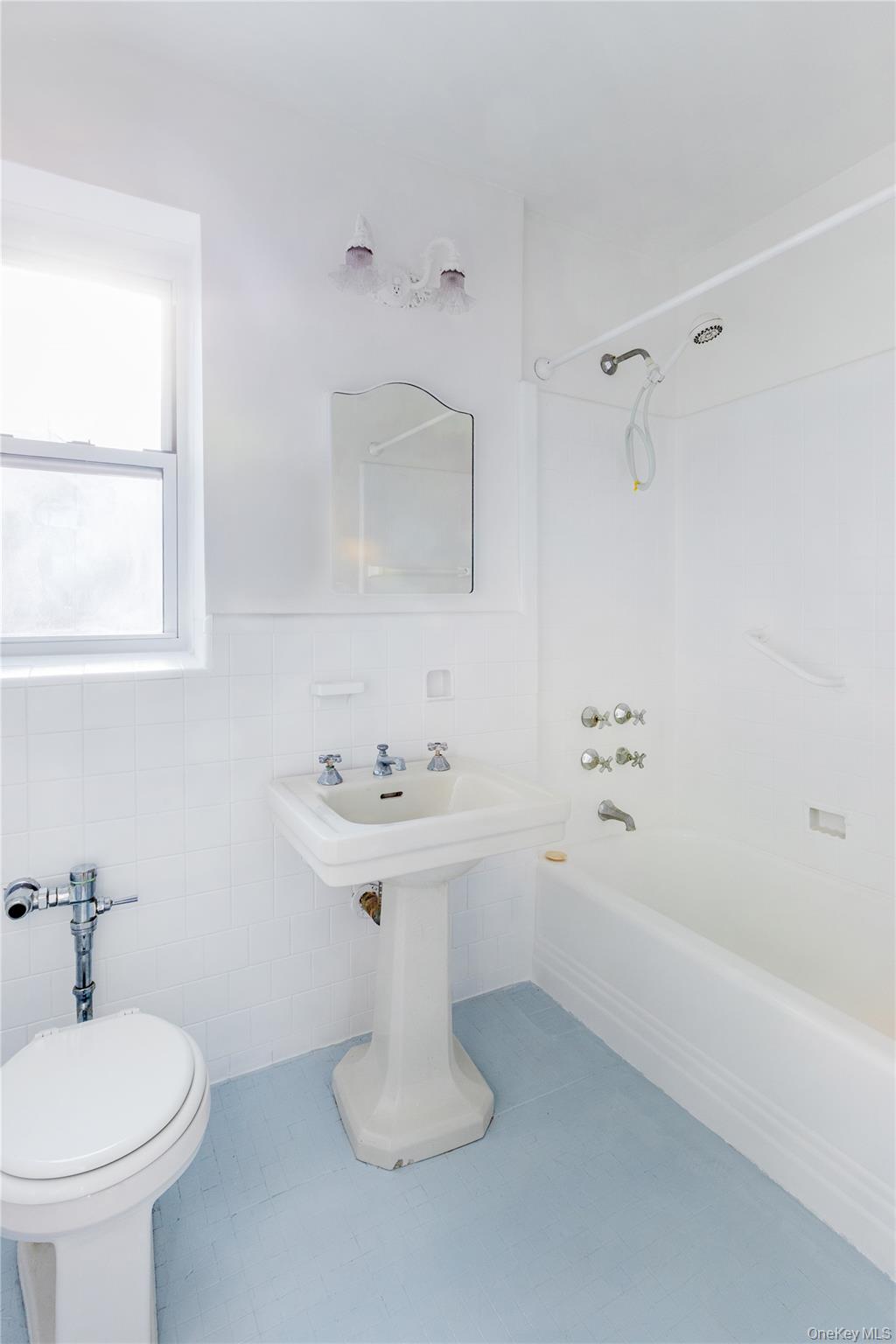 474 W 238th Street, Unit 4I photo 7