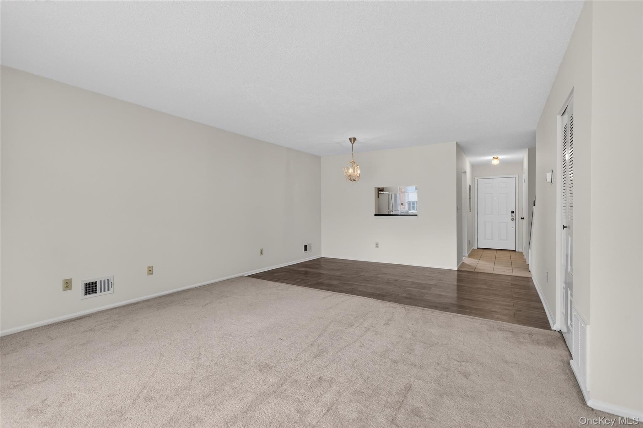 25 Moore Lane – For Sale photo 13