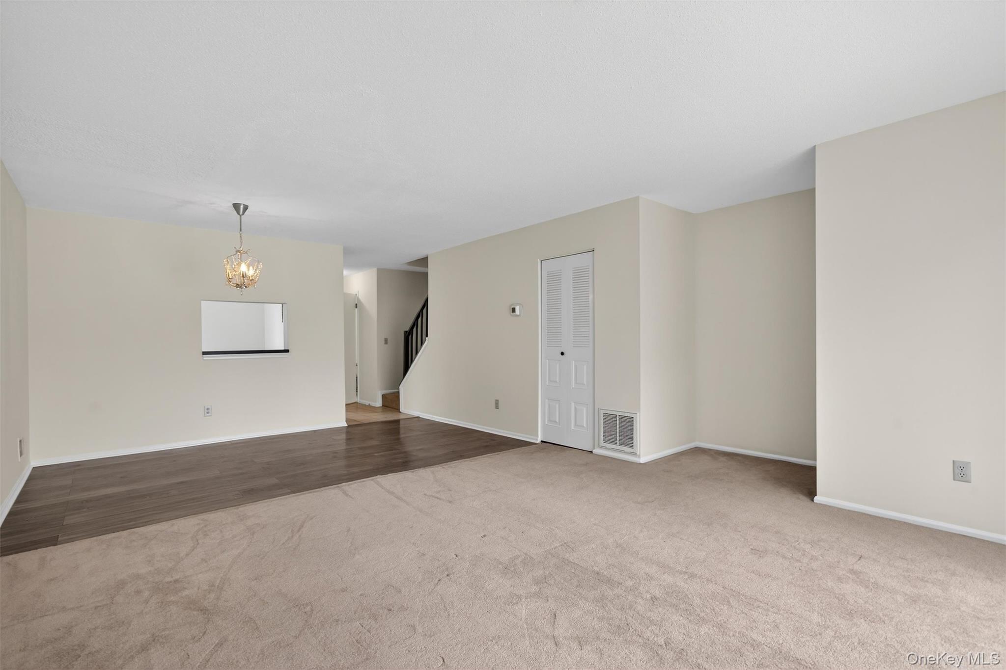 25 Moore Lane – For Sale photo 12