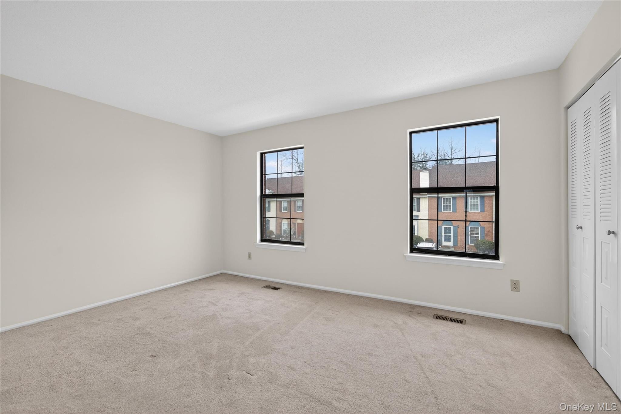 25 Moore Lane – For Sale photo 20