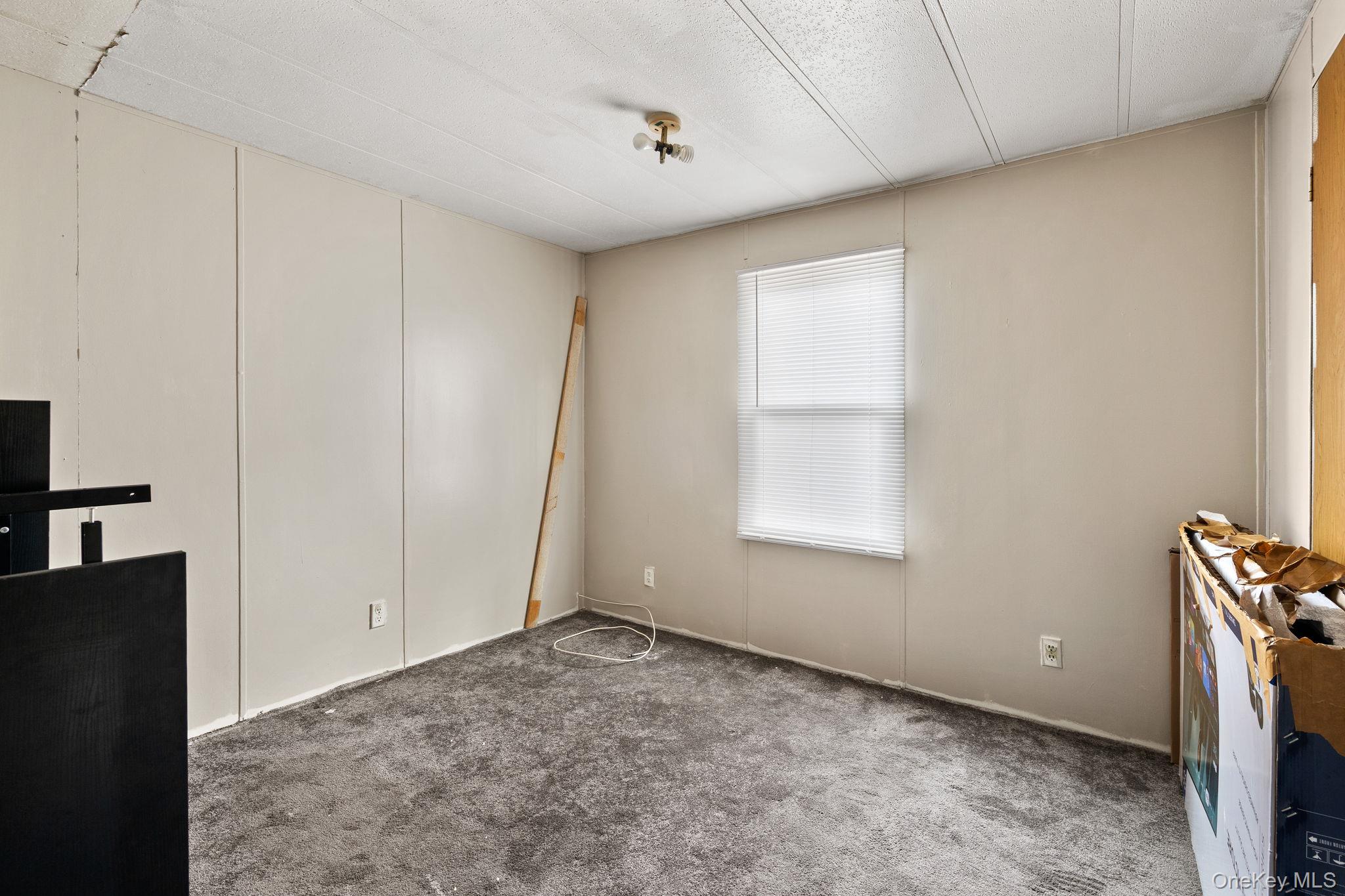 25 Pansy Lane – For Sale photo 9