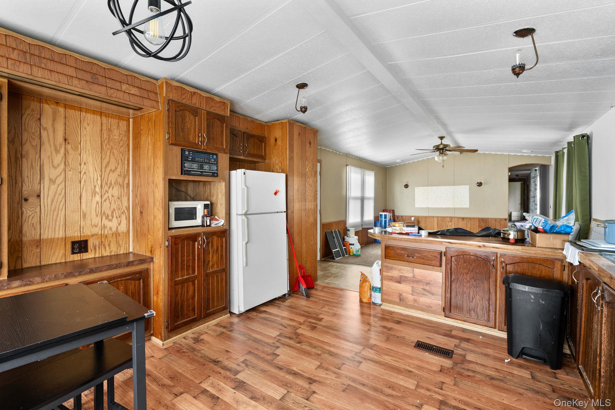 25 Pansy Lane – For Sale photo 7