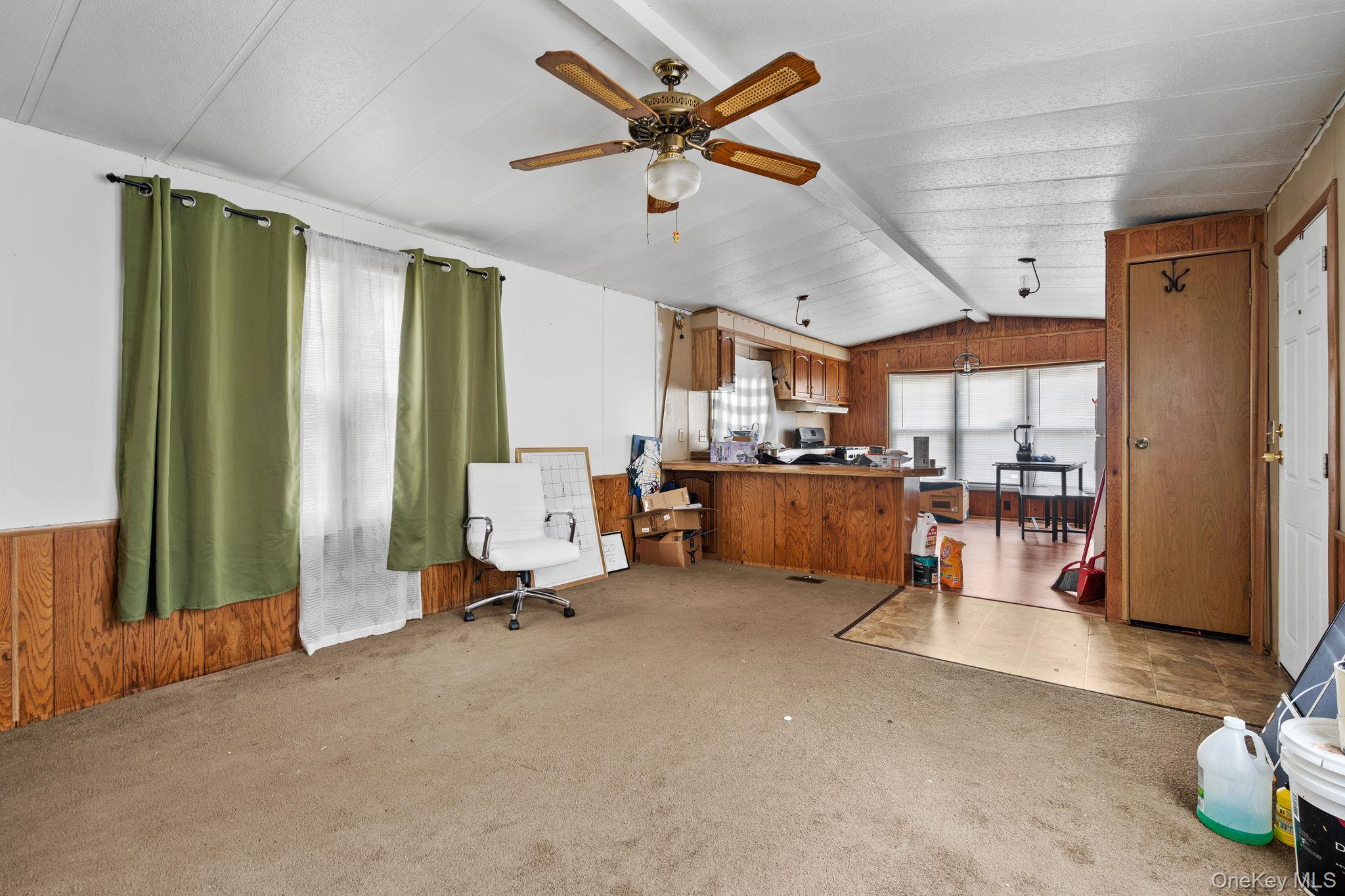 25 Pansy Lane – For Sale photo 4