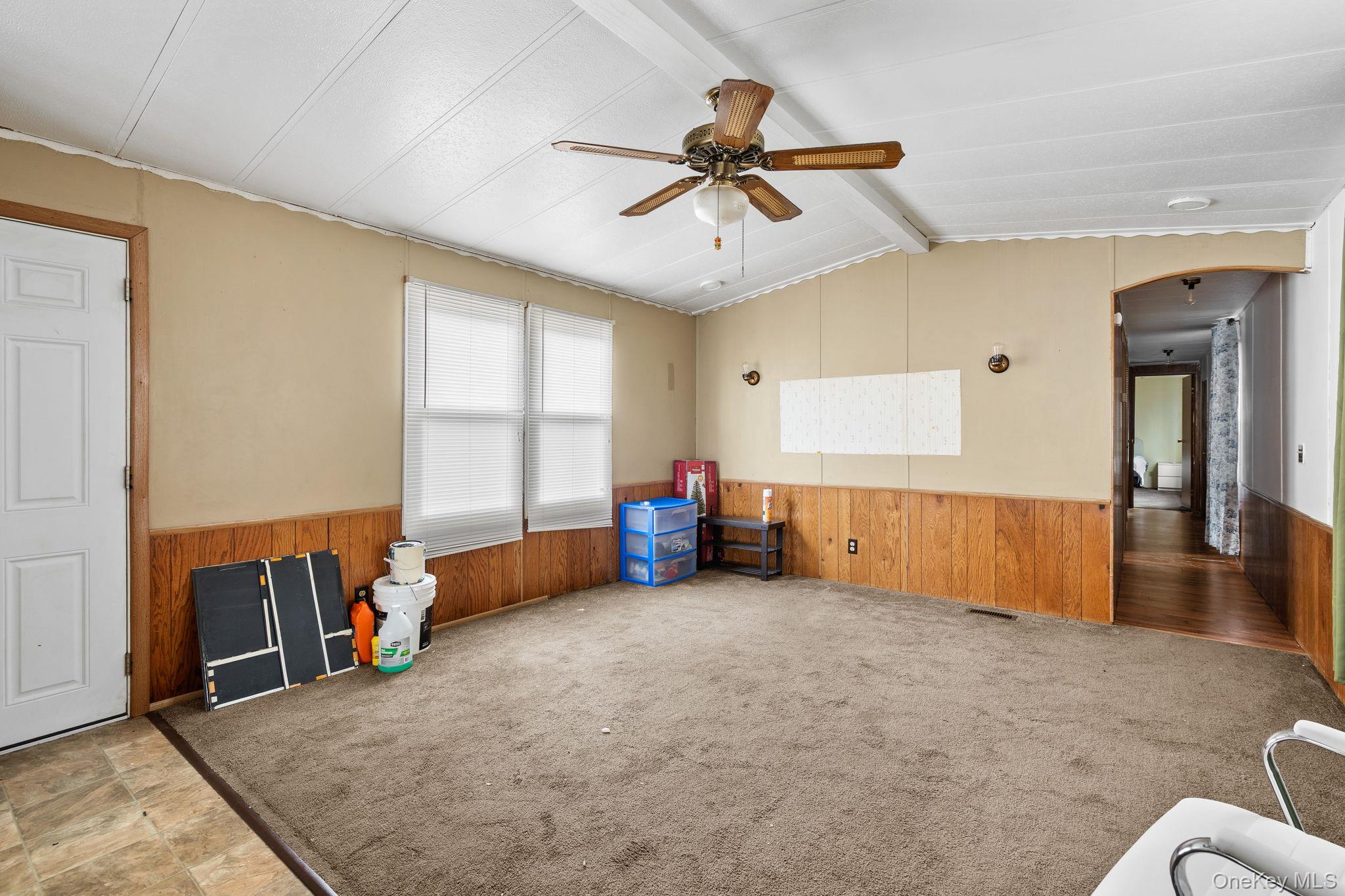 25 Pansy Lane – For Sale photo 2