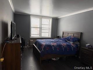 1874 Pelham Parkway S, Unit 5C photo 8