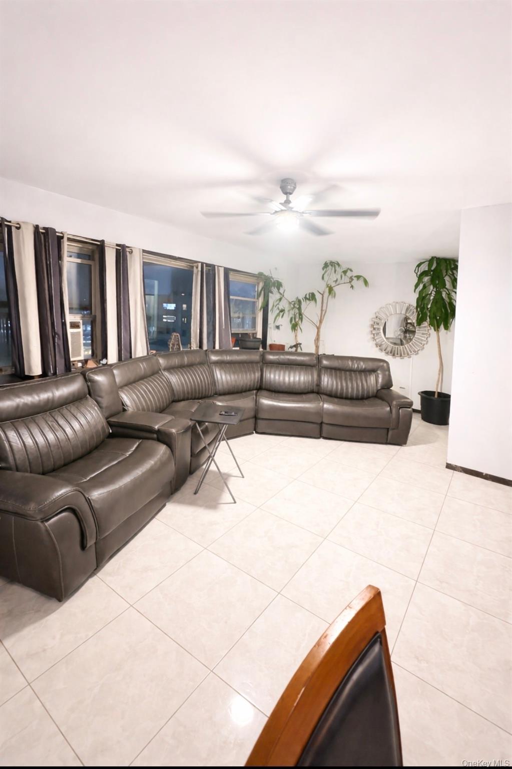 8 Fordham Hill Oval, Unit #17F photo 6