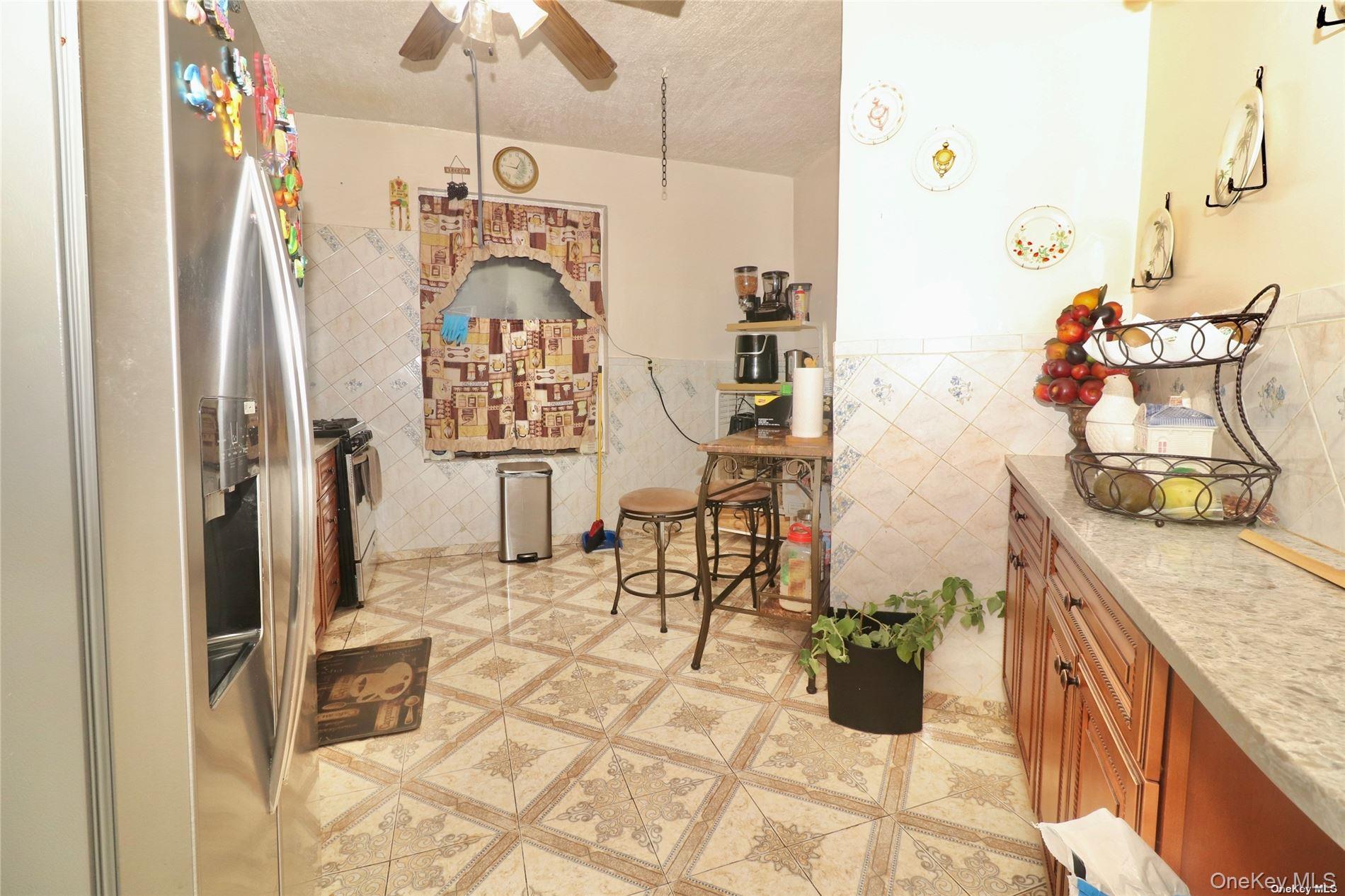 941 Jerome Avenue, Unit 6C photo 4