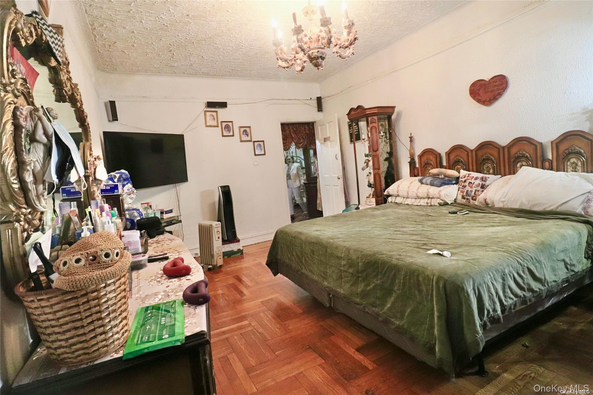 941 Jerome Avenue, Unit 6C photo 14
