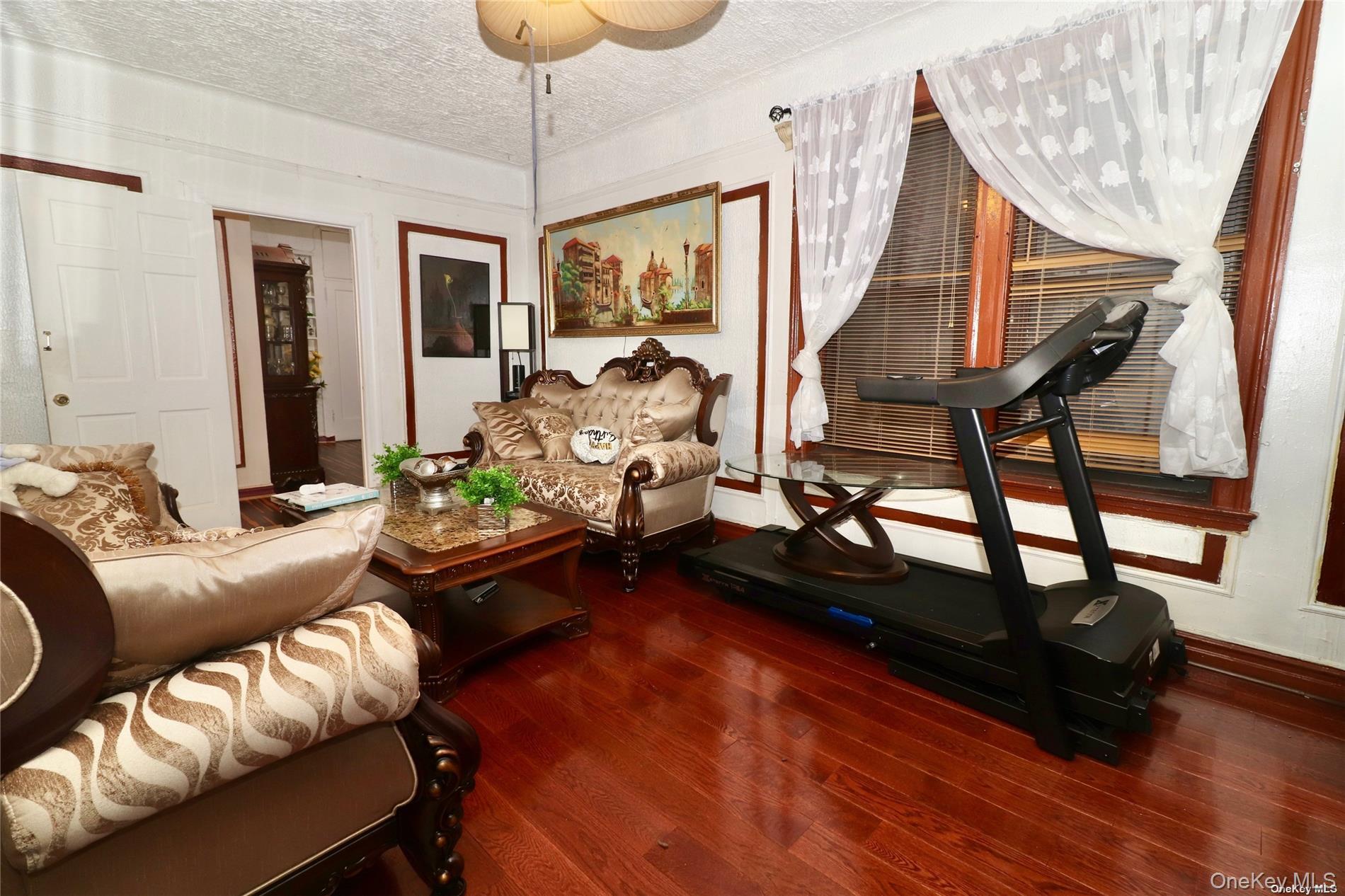 941 Jerome Avenue, Unit 6C photo 7