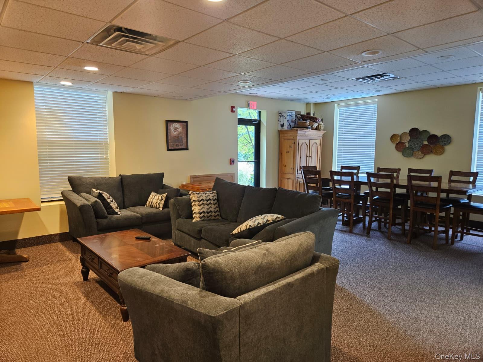 23 Nottingham Circle, Unit 23 photo 24