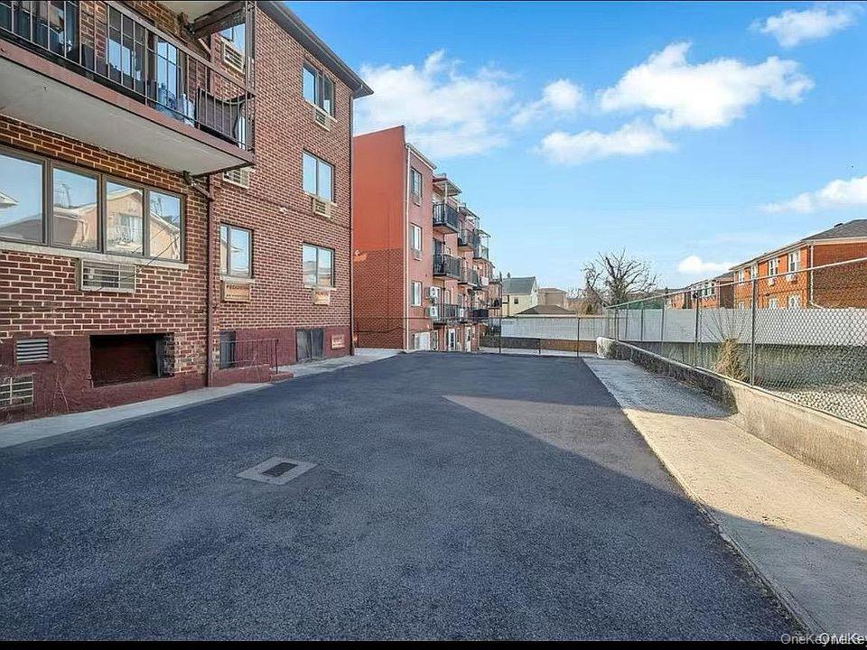 46-12 161st Street, Unit 2C photo 9