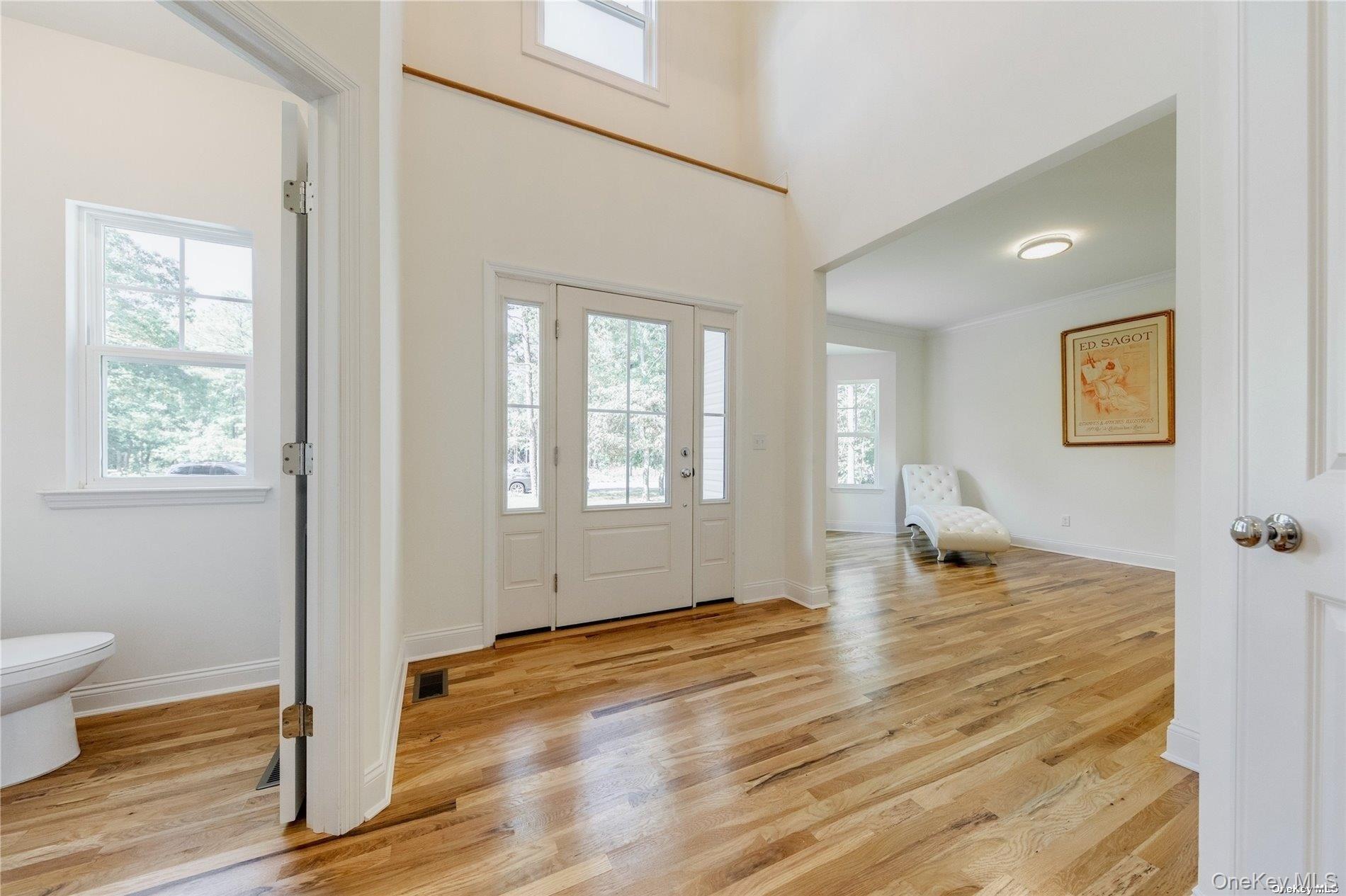 7 9th Street – For Sale photo 3