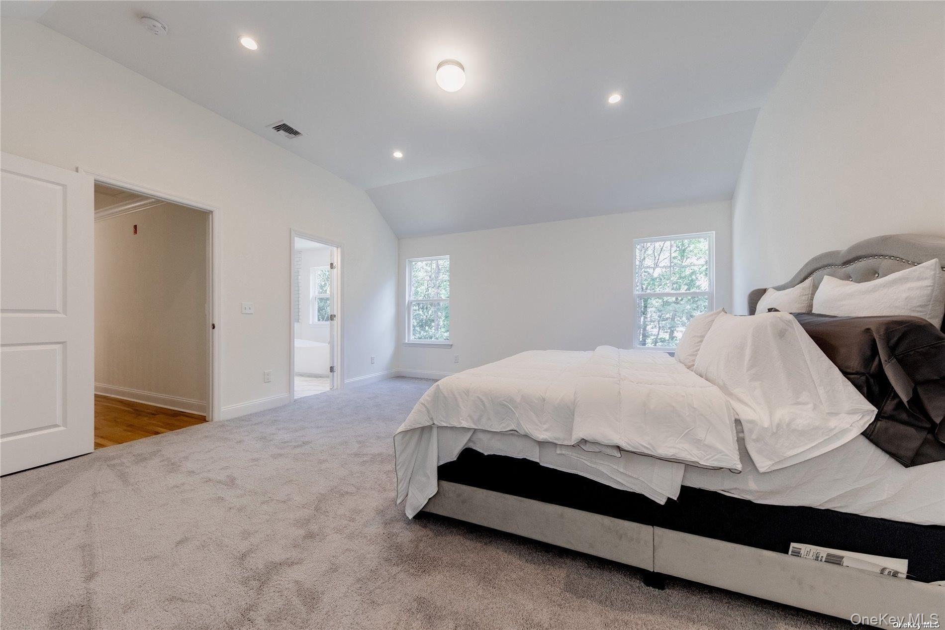 7 9th Street – For Sale photo 20