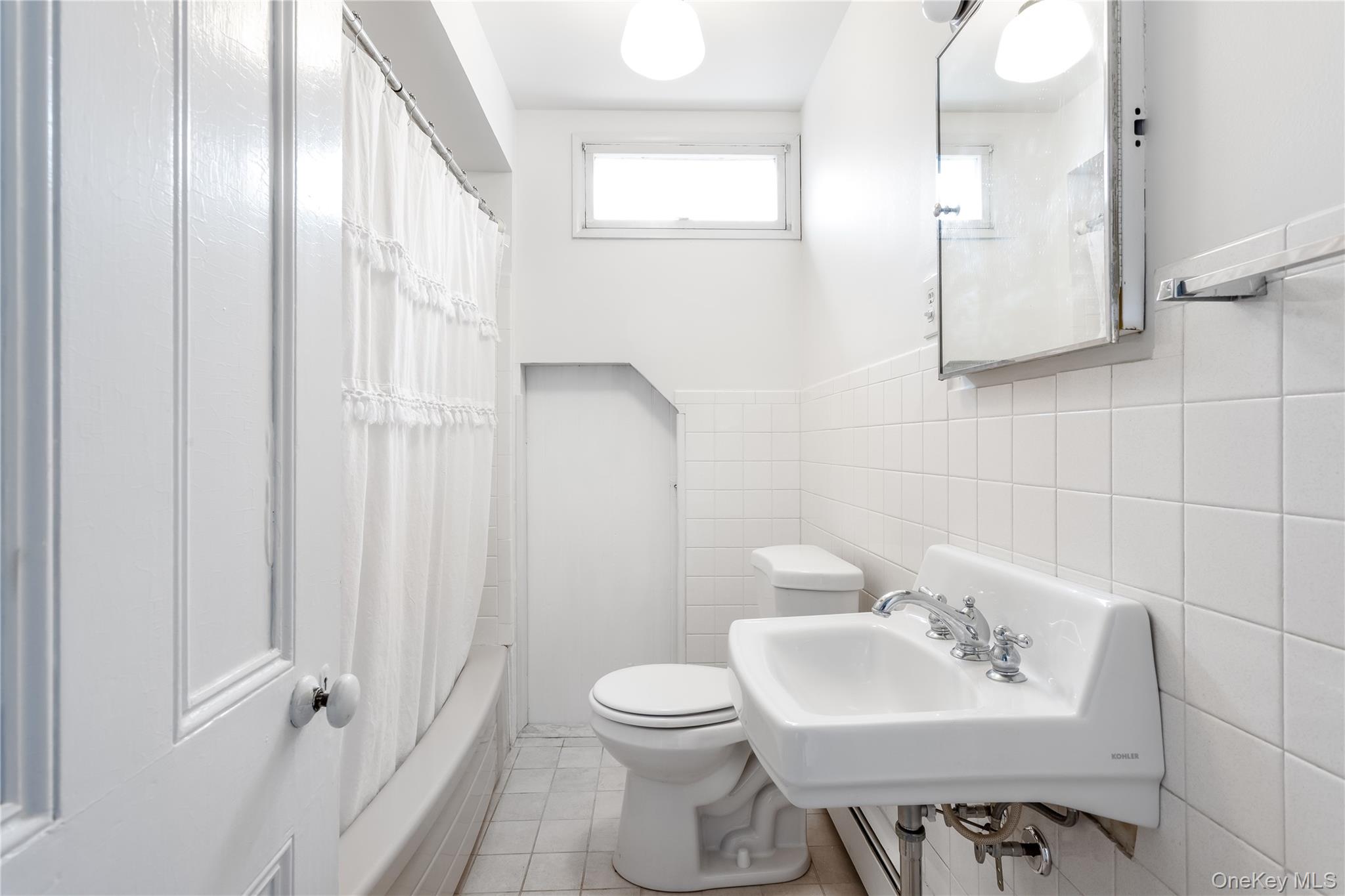 685 Orchard Street – For Rent photo 3