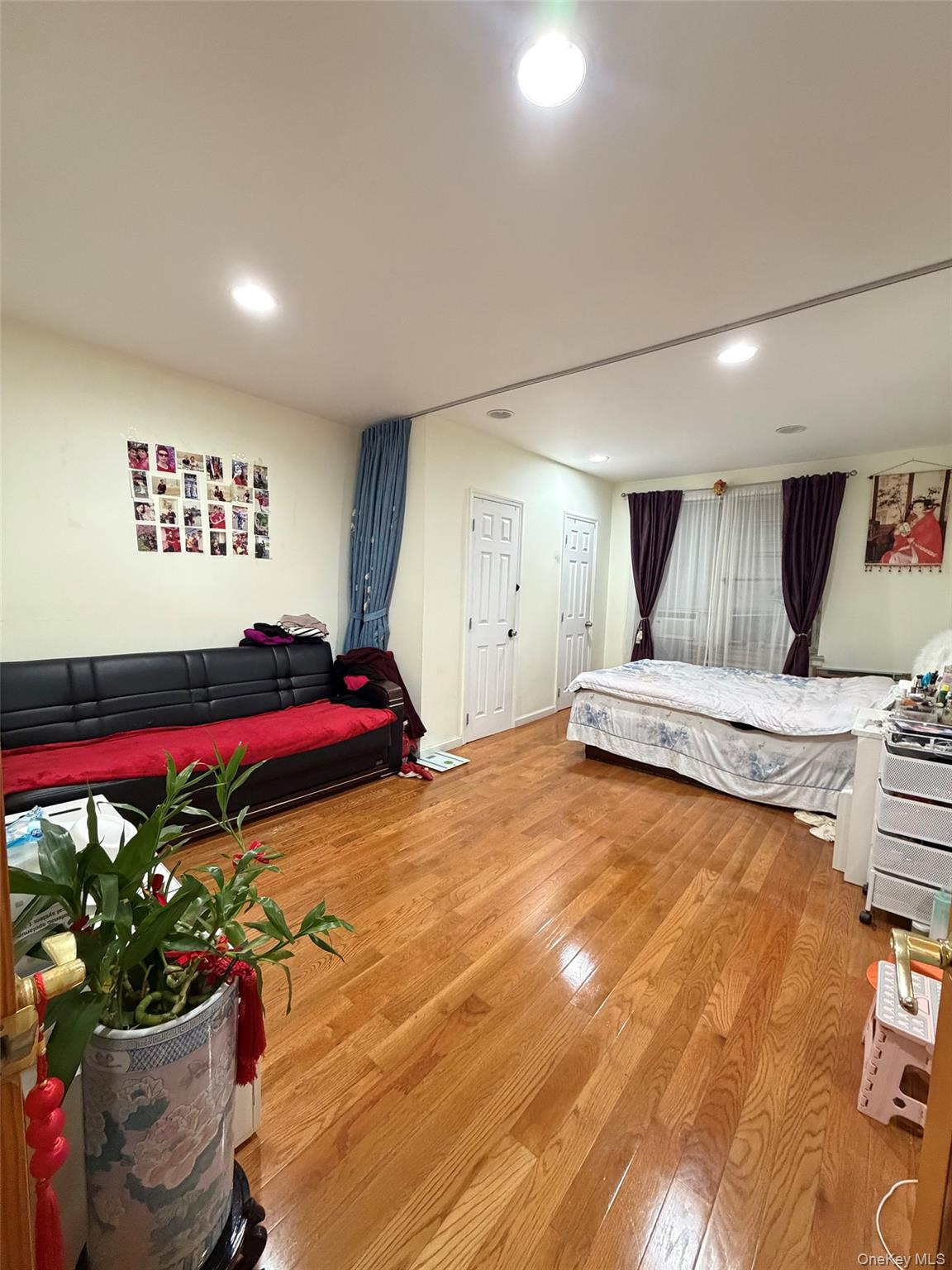 134-39 Blossom Ave, Unit 2G photo 3