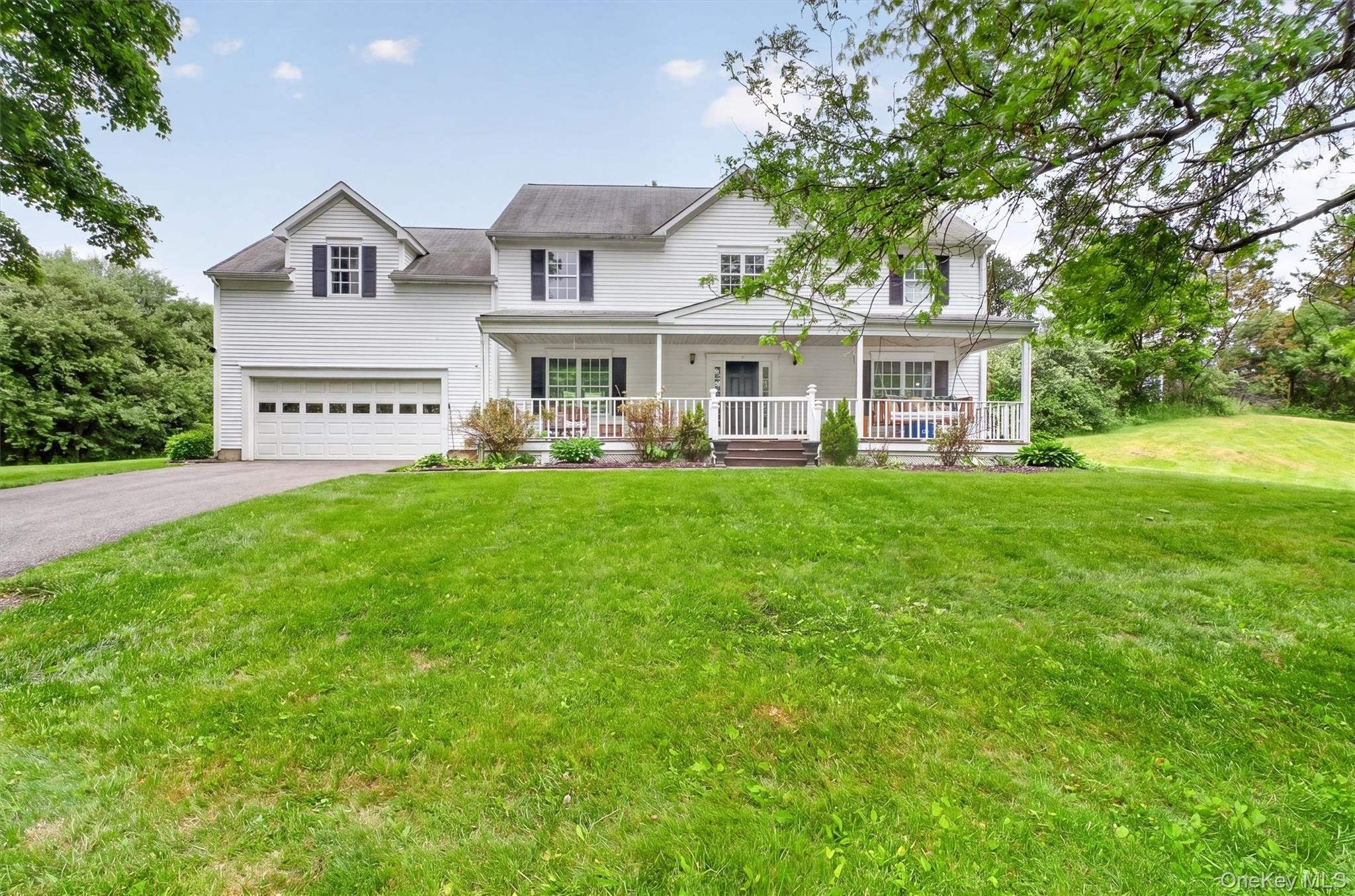 5 Red Tail Ct Court – For Sale